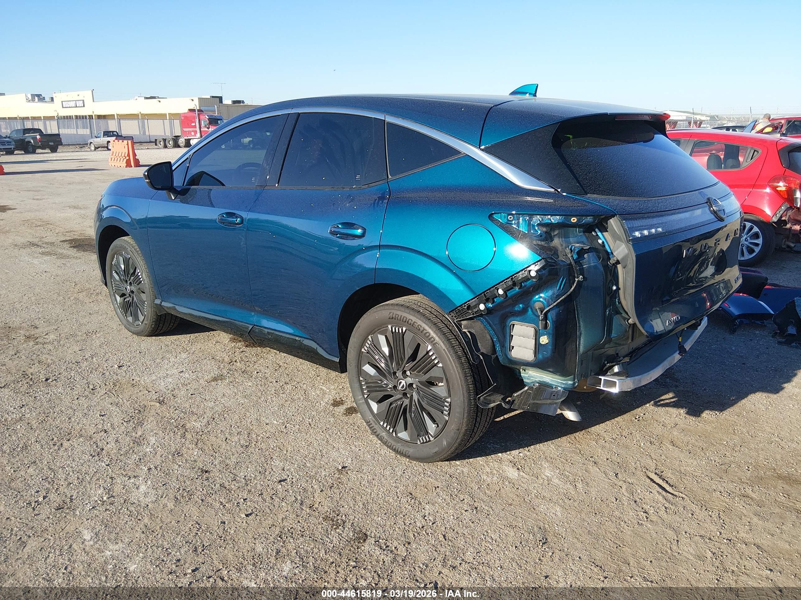 NISSAN MURANO image 3
