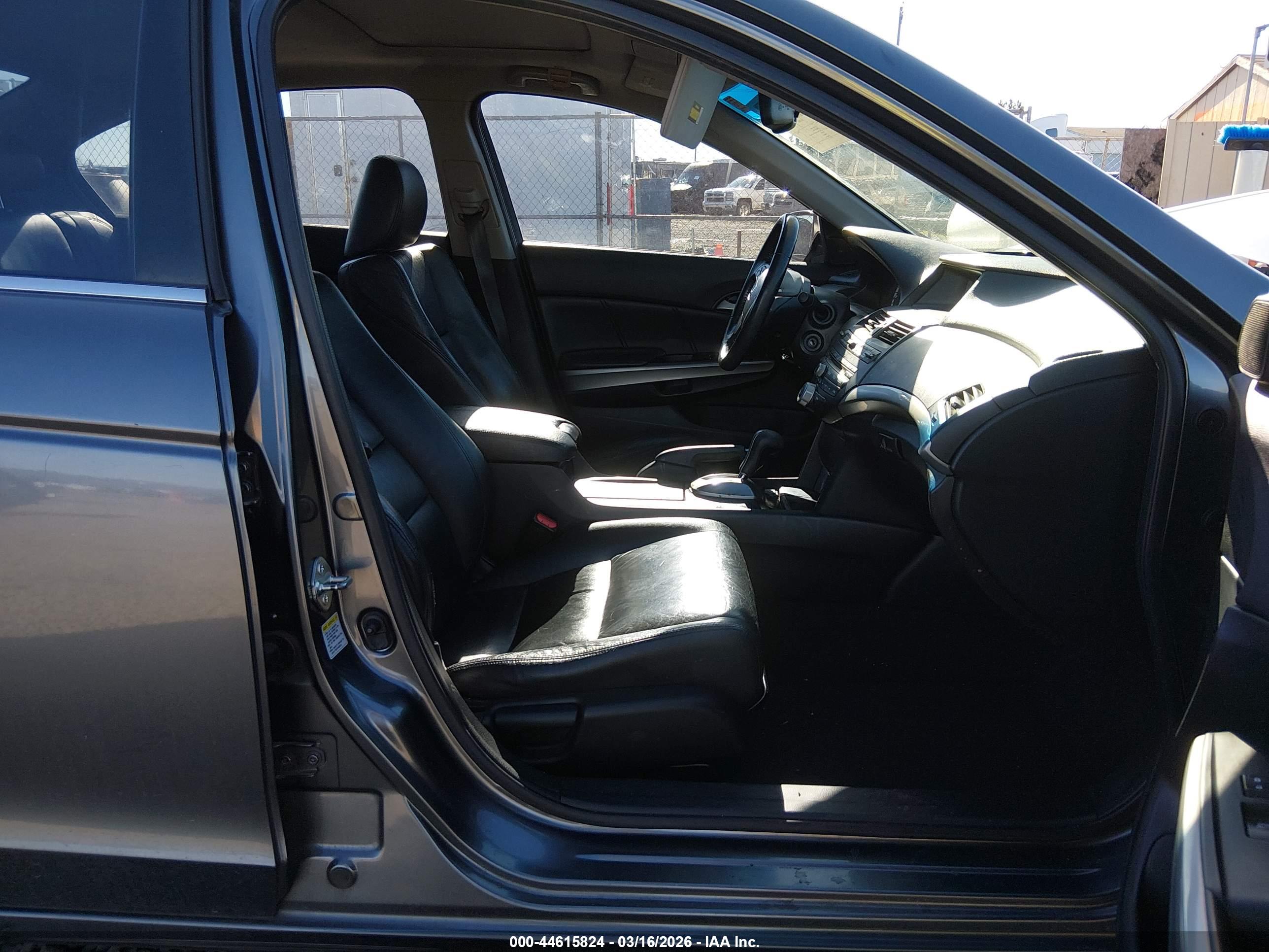 HONDA ACCORD image 5