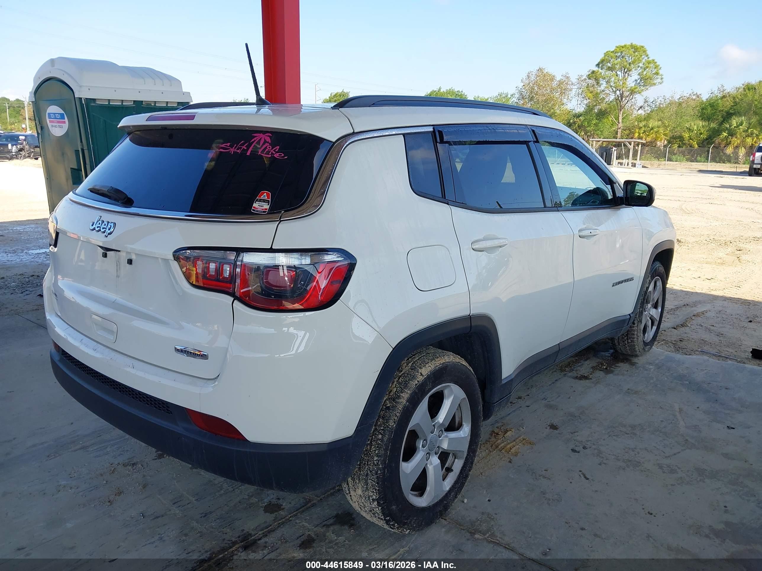 JEEP COMPASS image 4