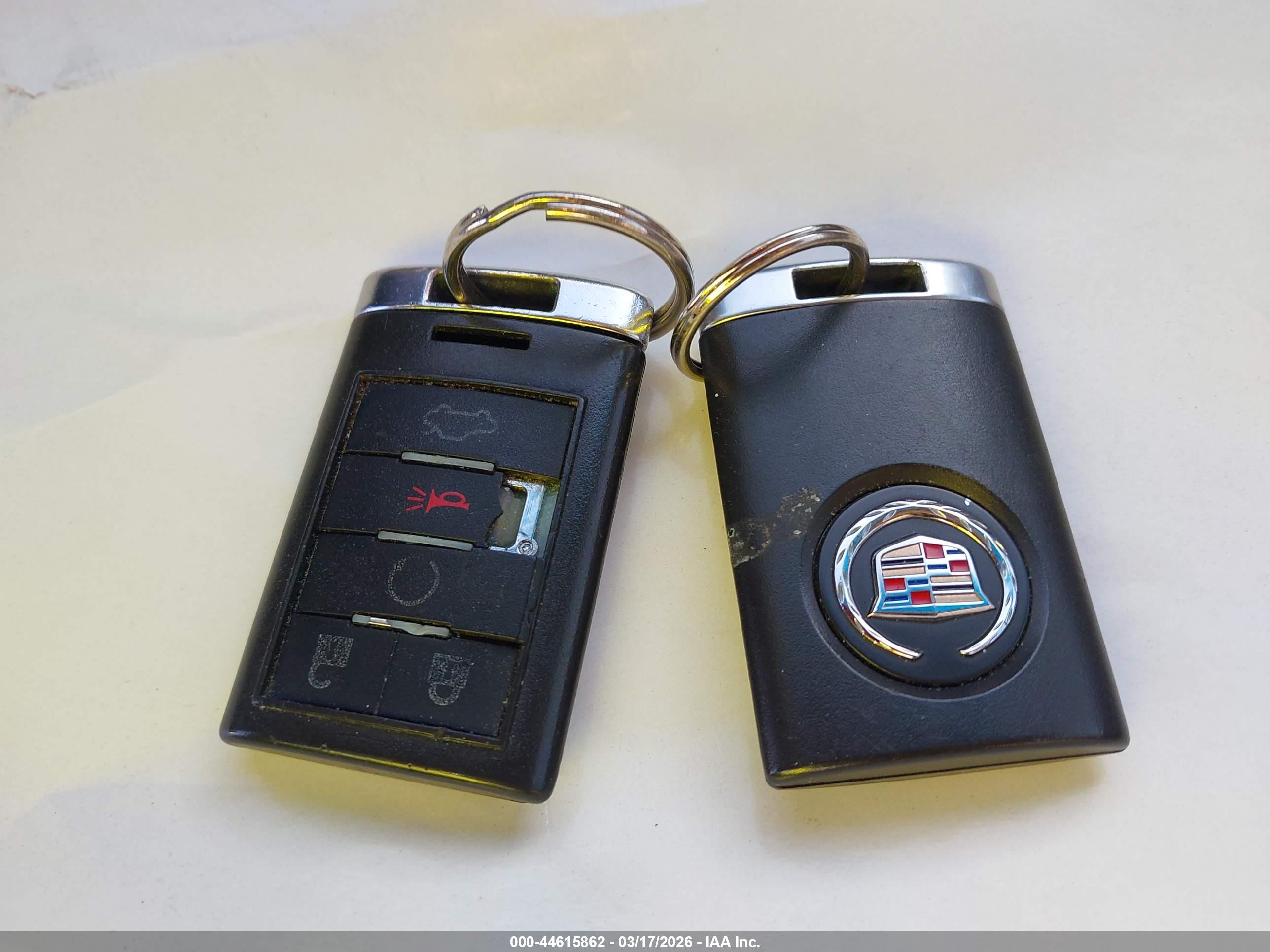 CADILLAC CTS image 11