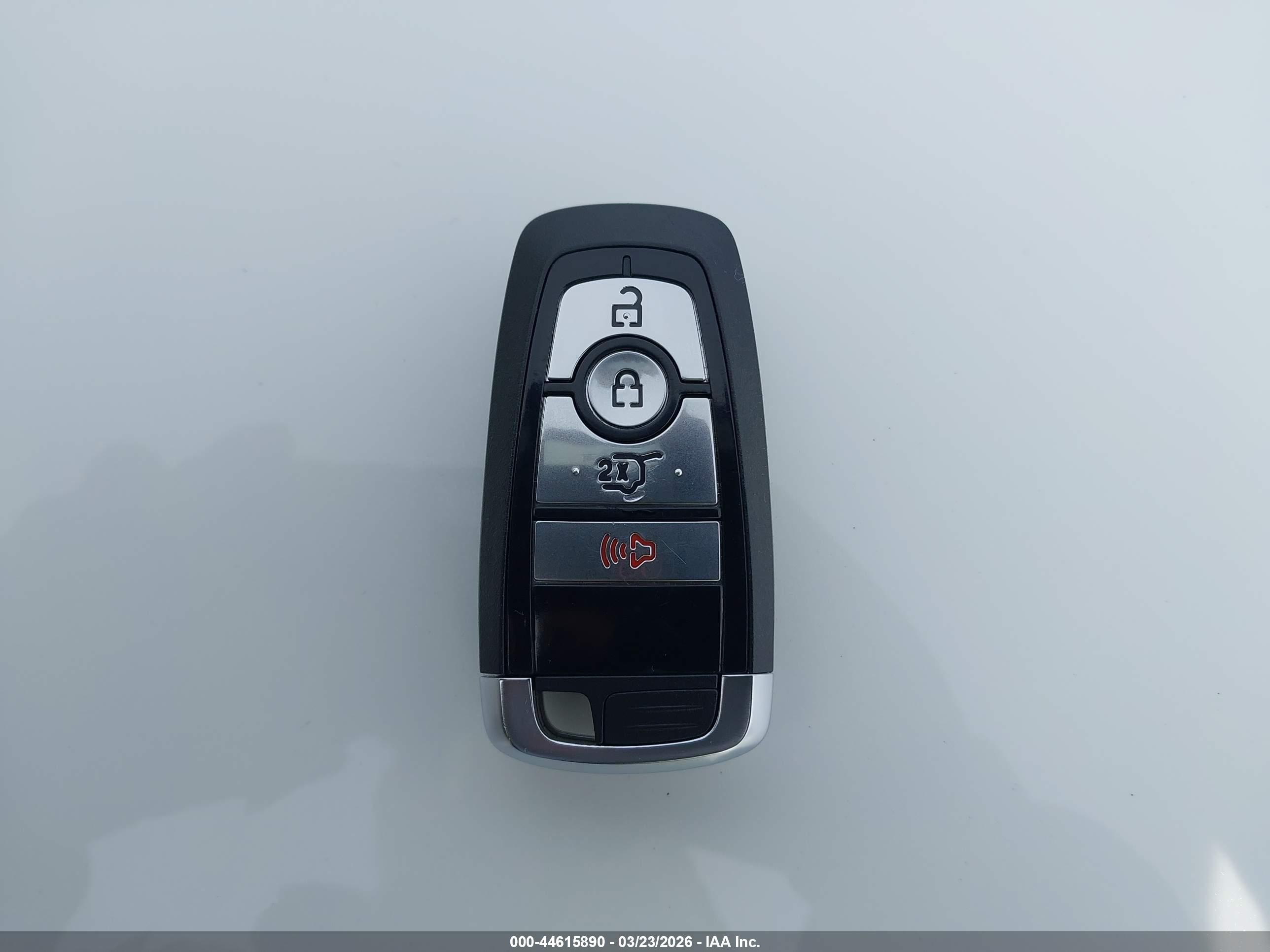 FORD MUSTANG image 11