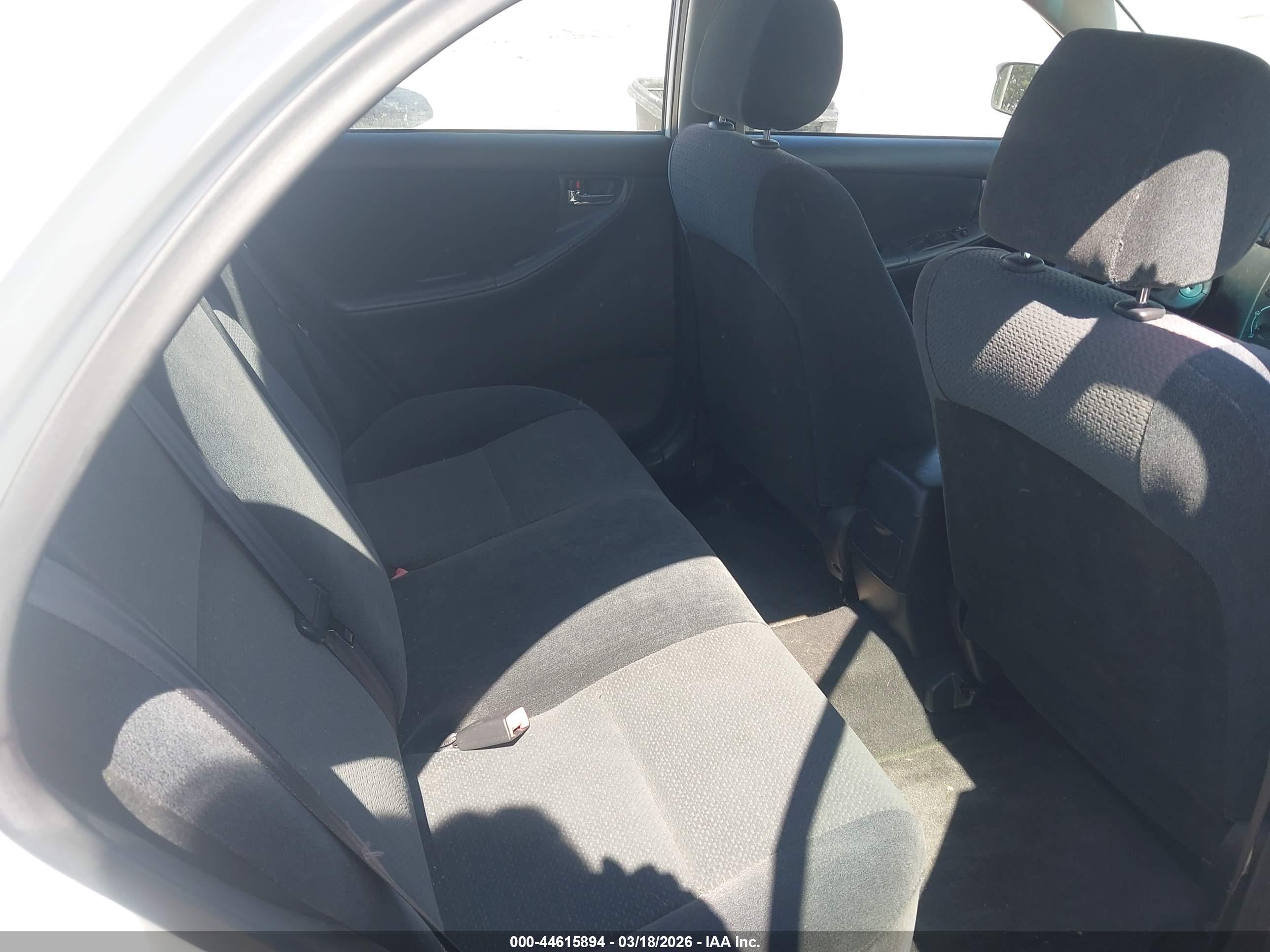 TOYOTA COROLLA image 8