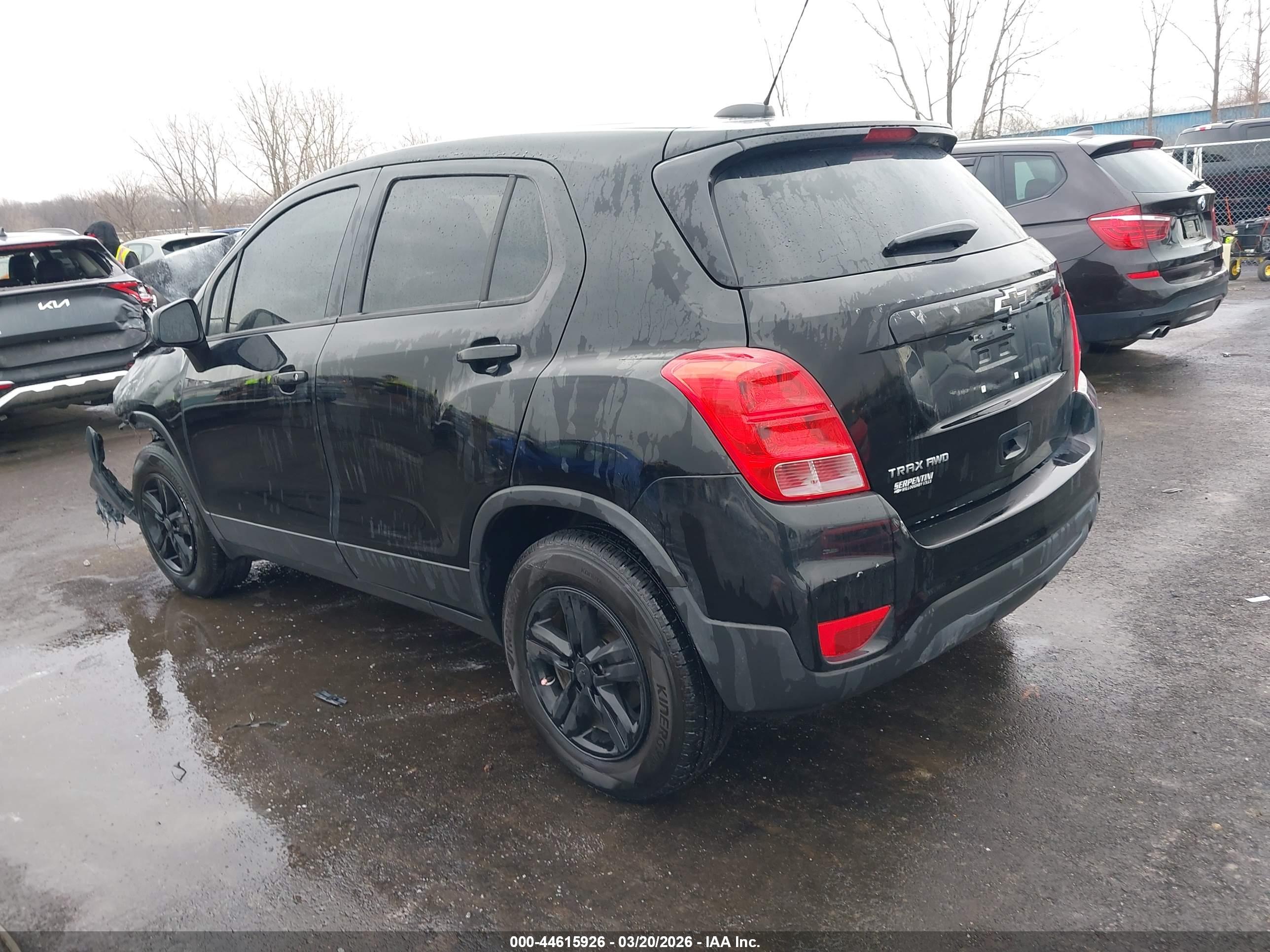CHEVROLET TRAX image 3