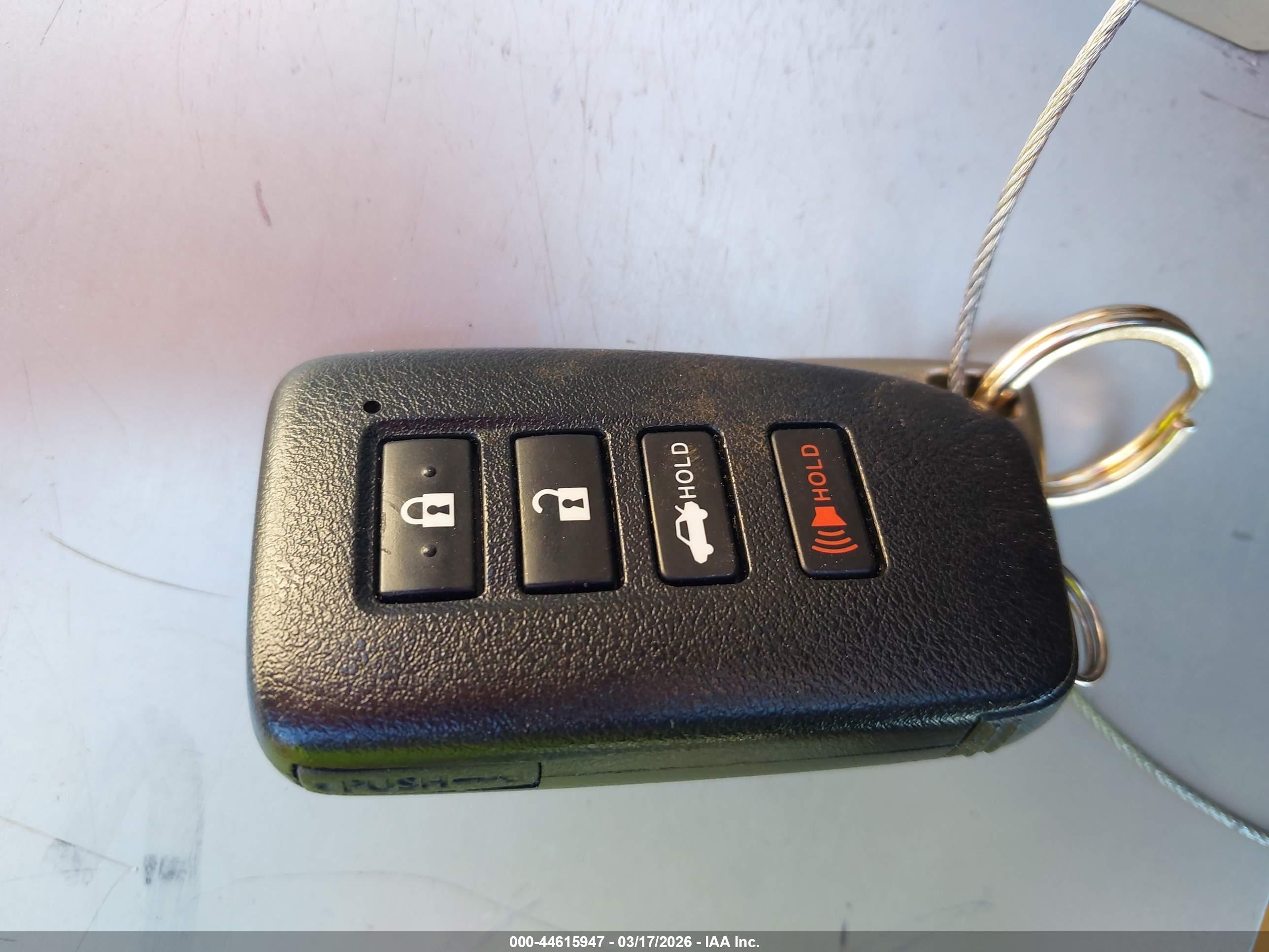 LEXUS ES image 11