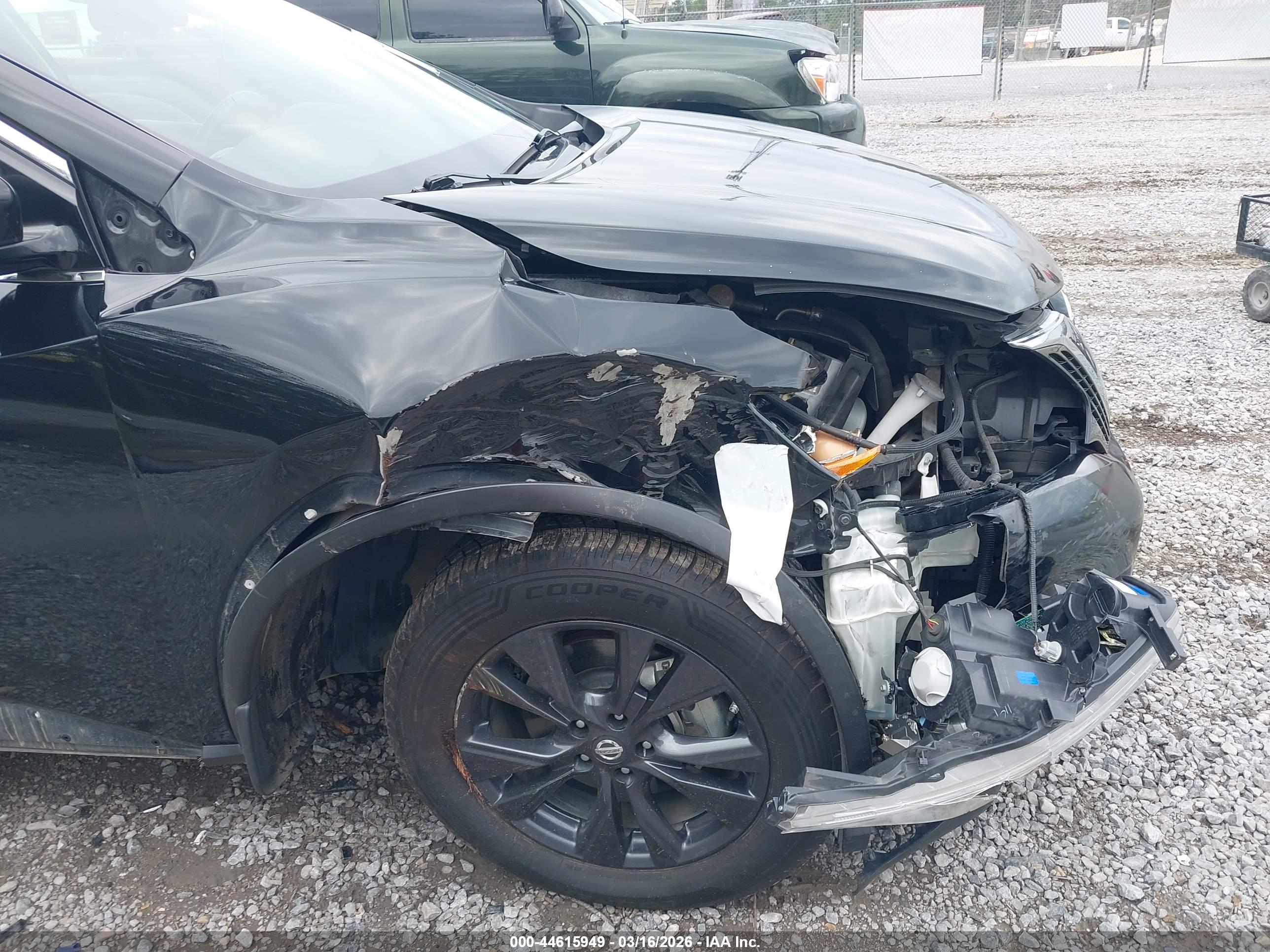 NISSAN MURANO image 6