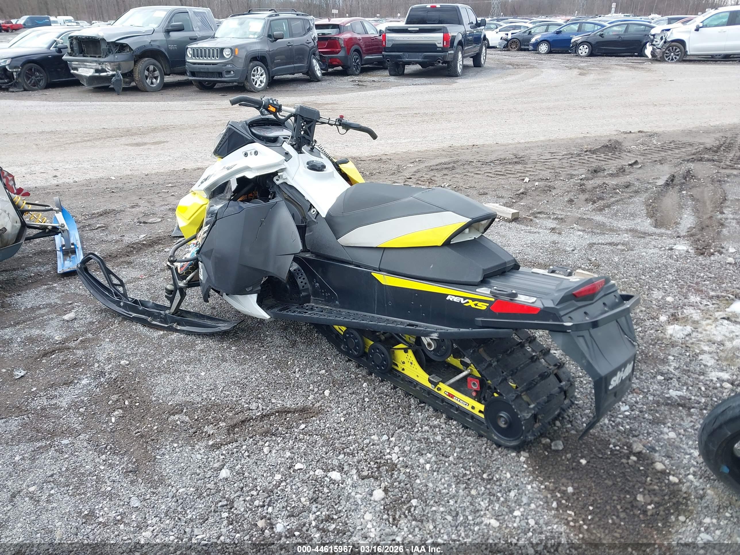 SKI DOO image 3