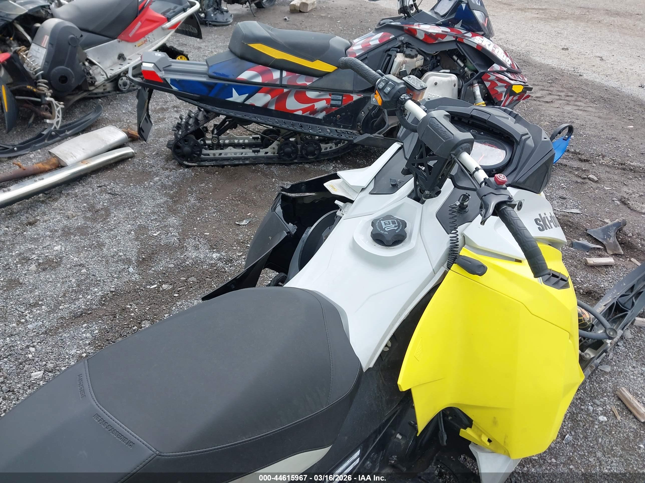 SKI DOO image 5