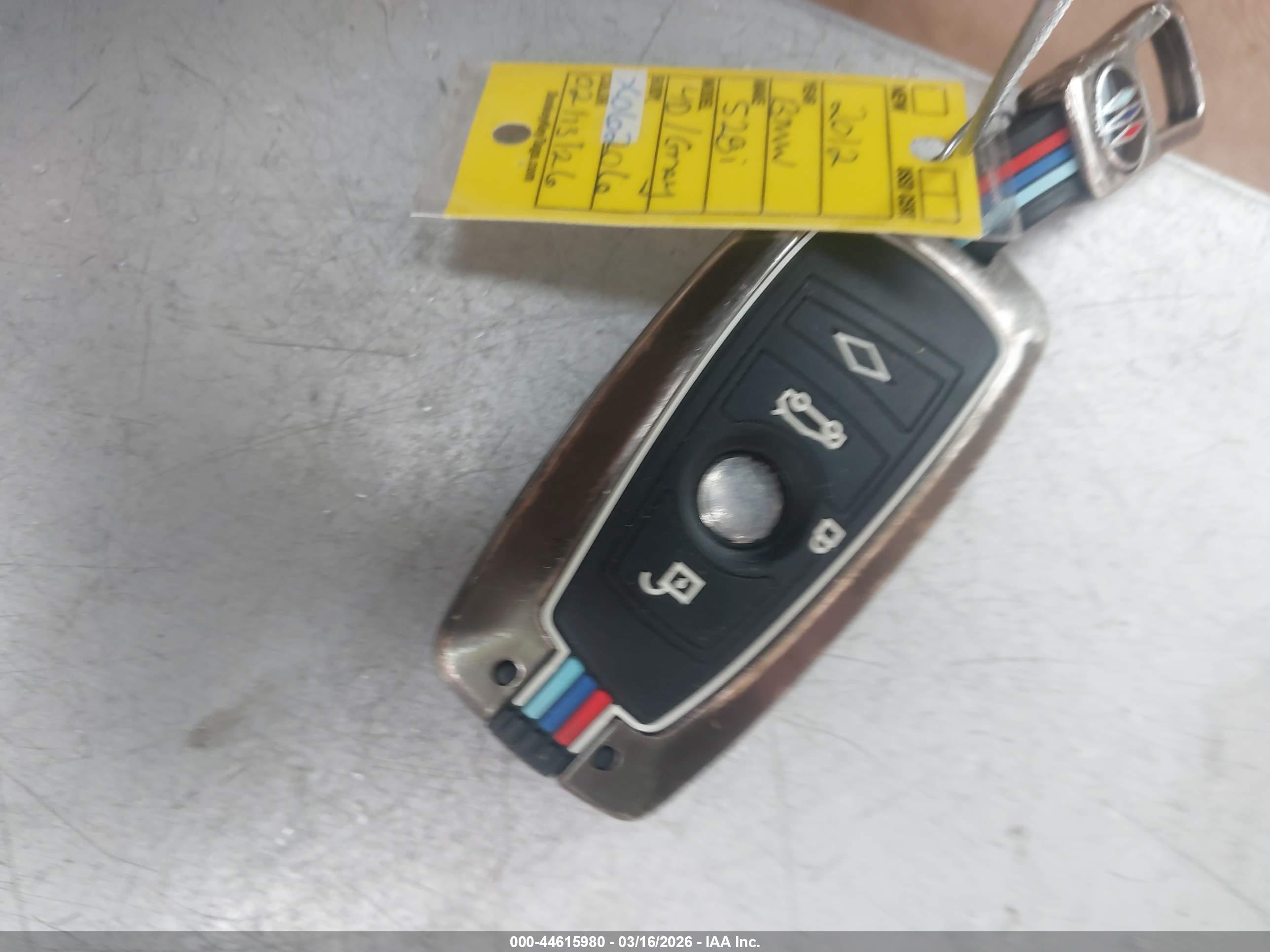 BMW 528I image 11