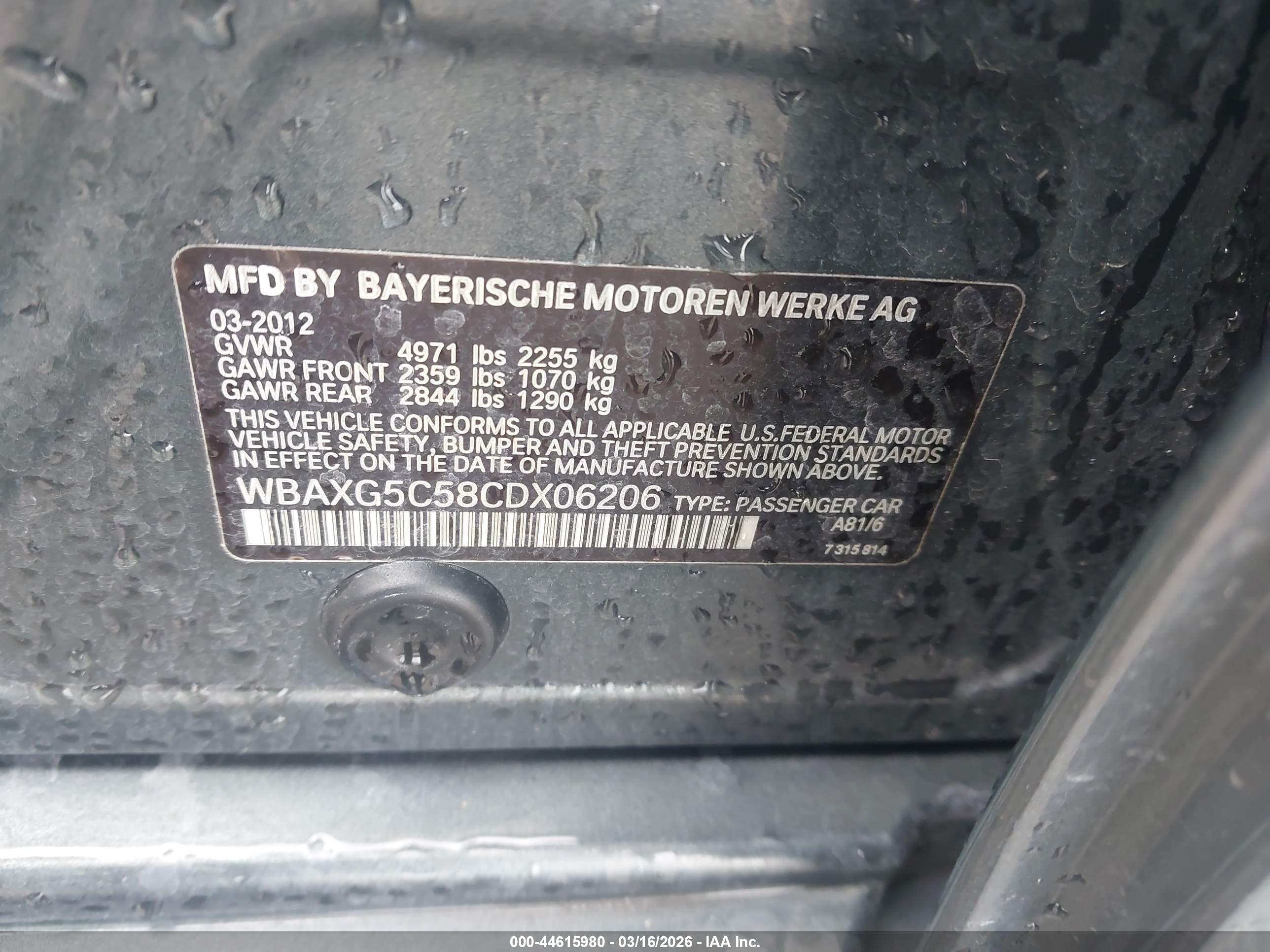BMW 528I image 9