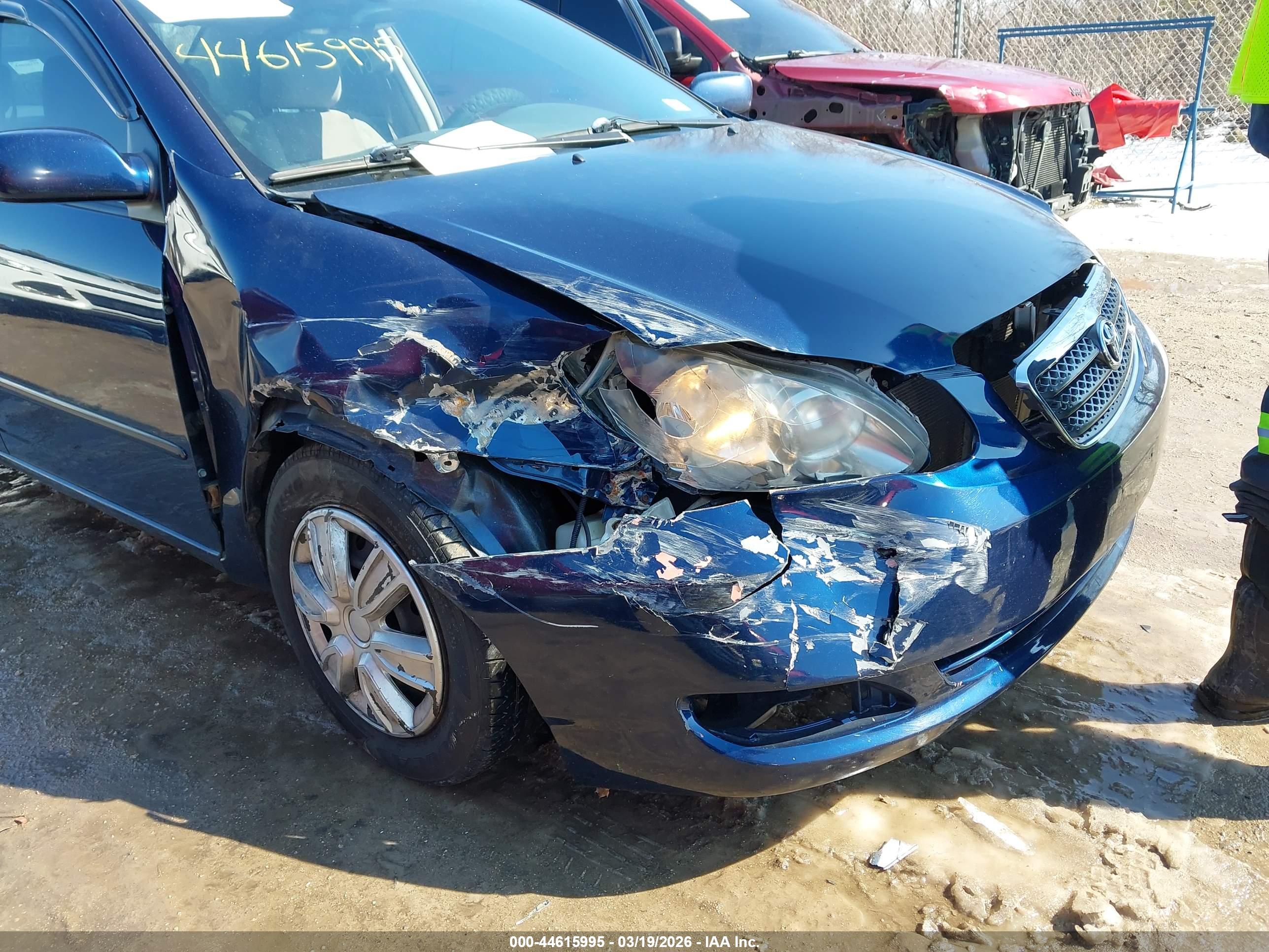 TOYOTA COROLLA image 6