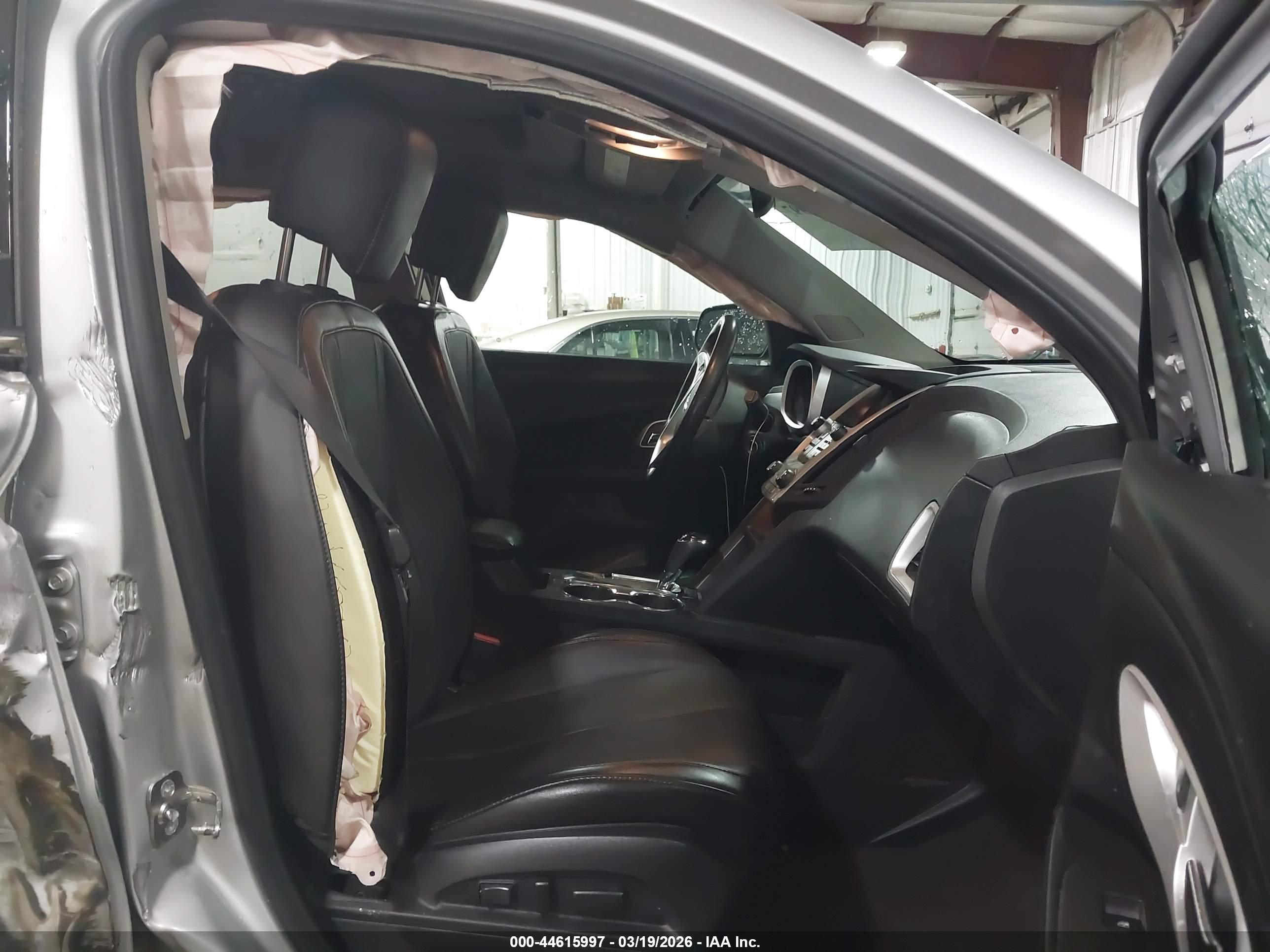CHEVROLET EQUINOX image 5