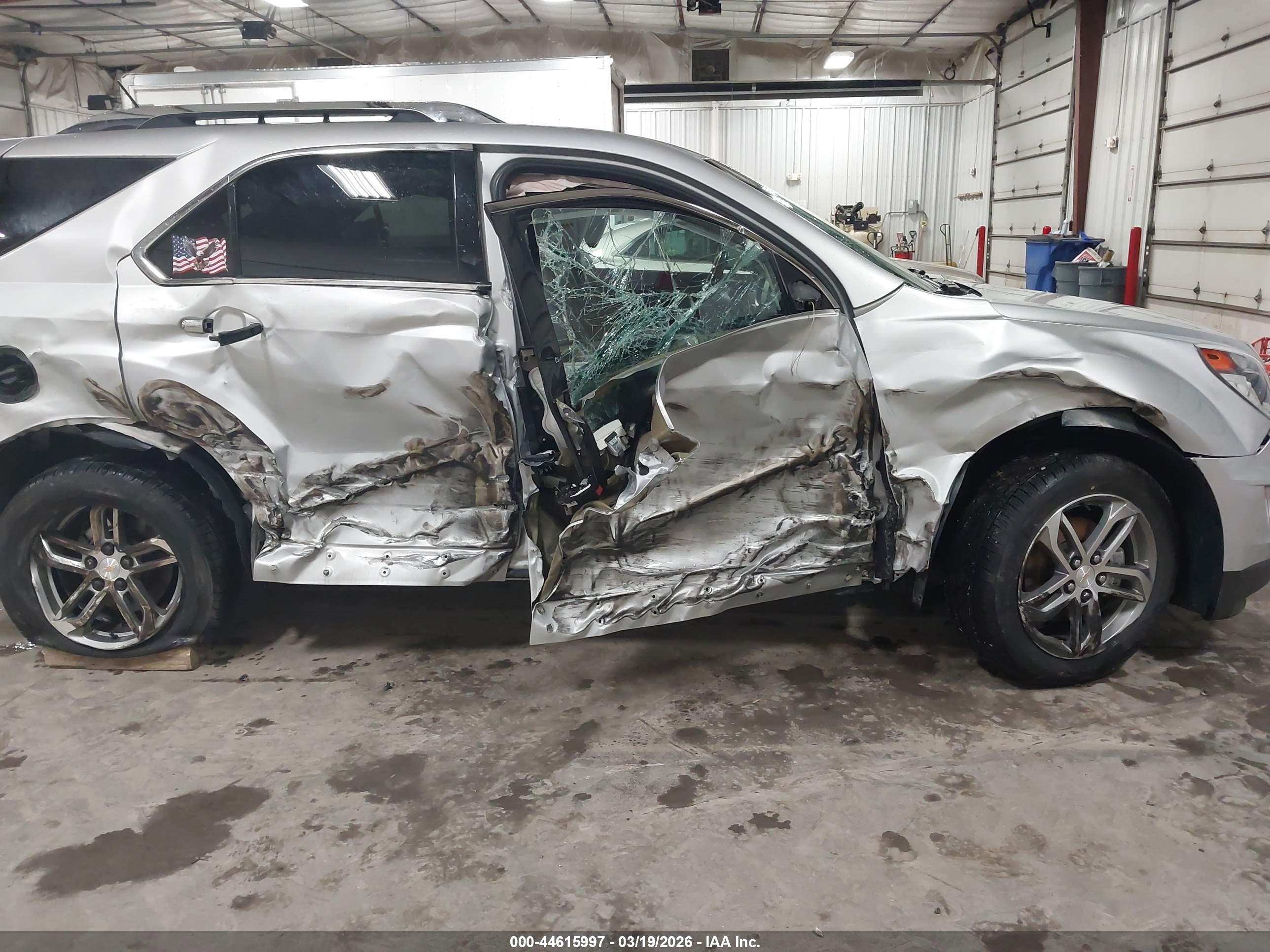 CHEVROLET EQUINOX image 6