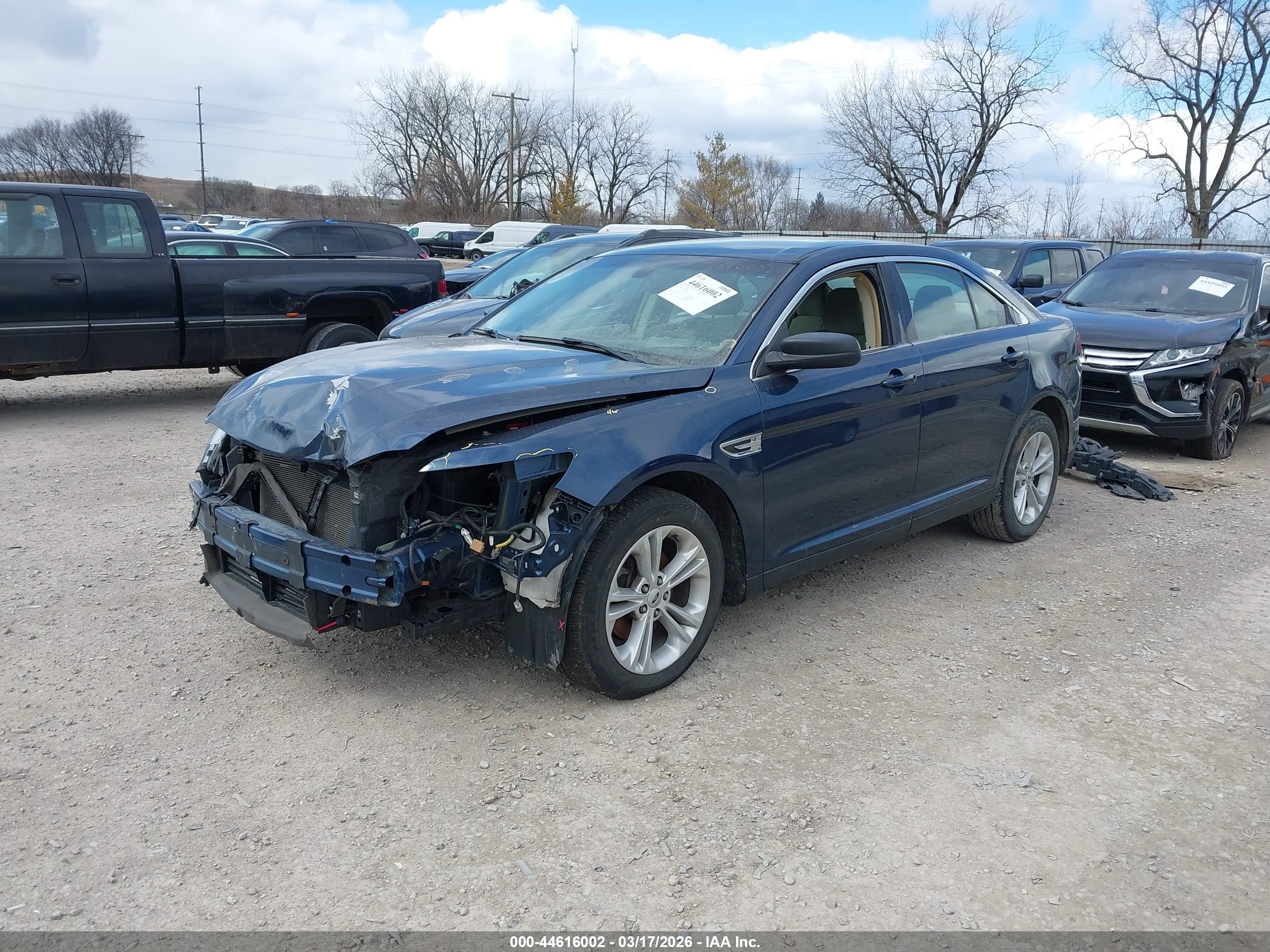 FORD TAURUS image 2