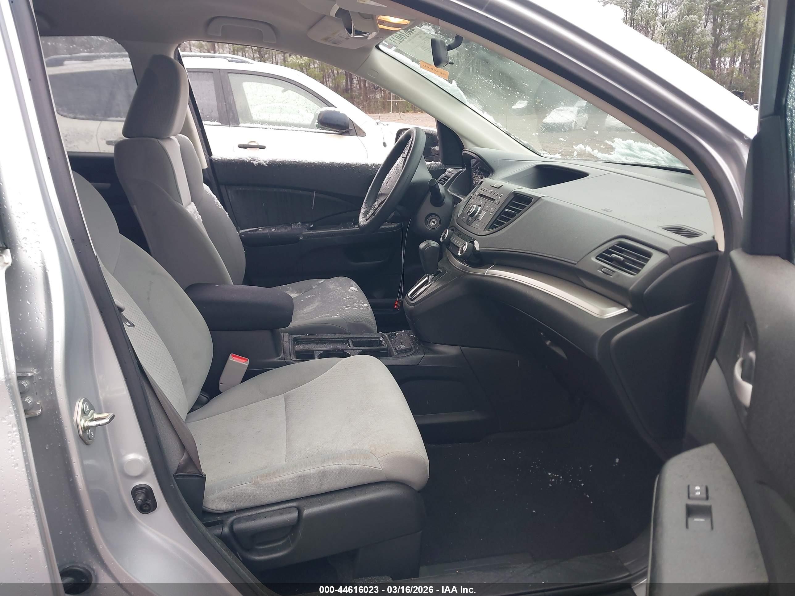 HONDA CR-V image 5