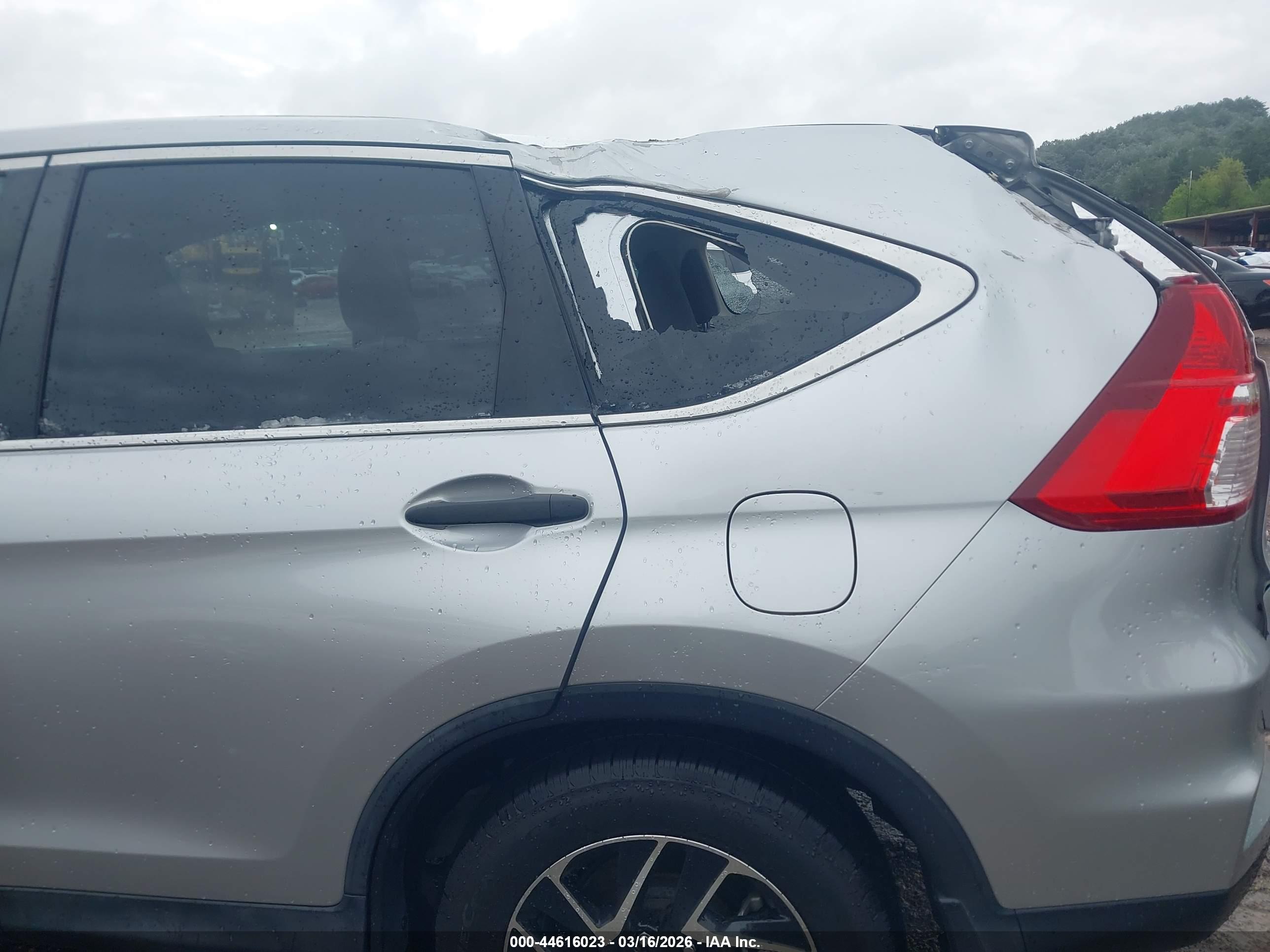HONDA CR-V image 6