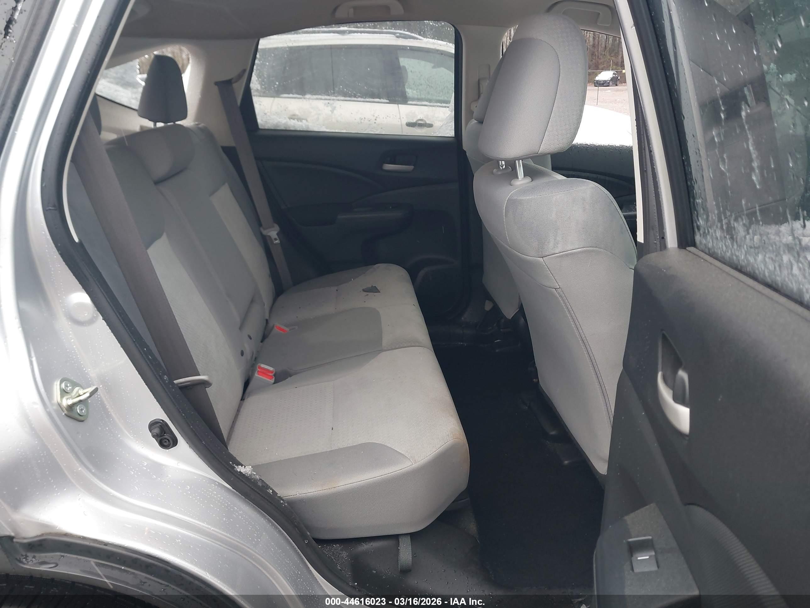 HONDA CR-V image 8