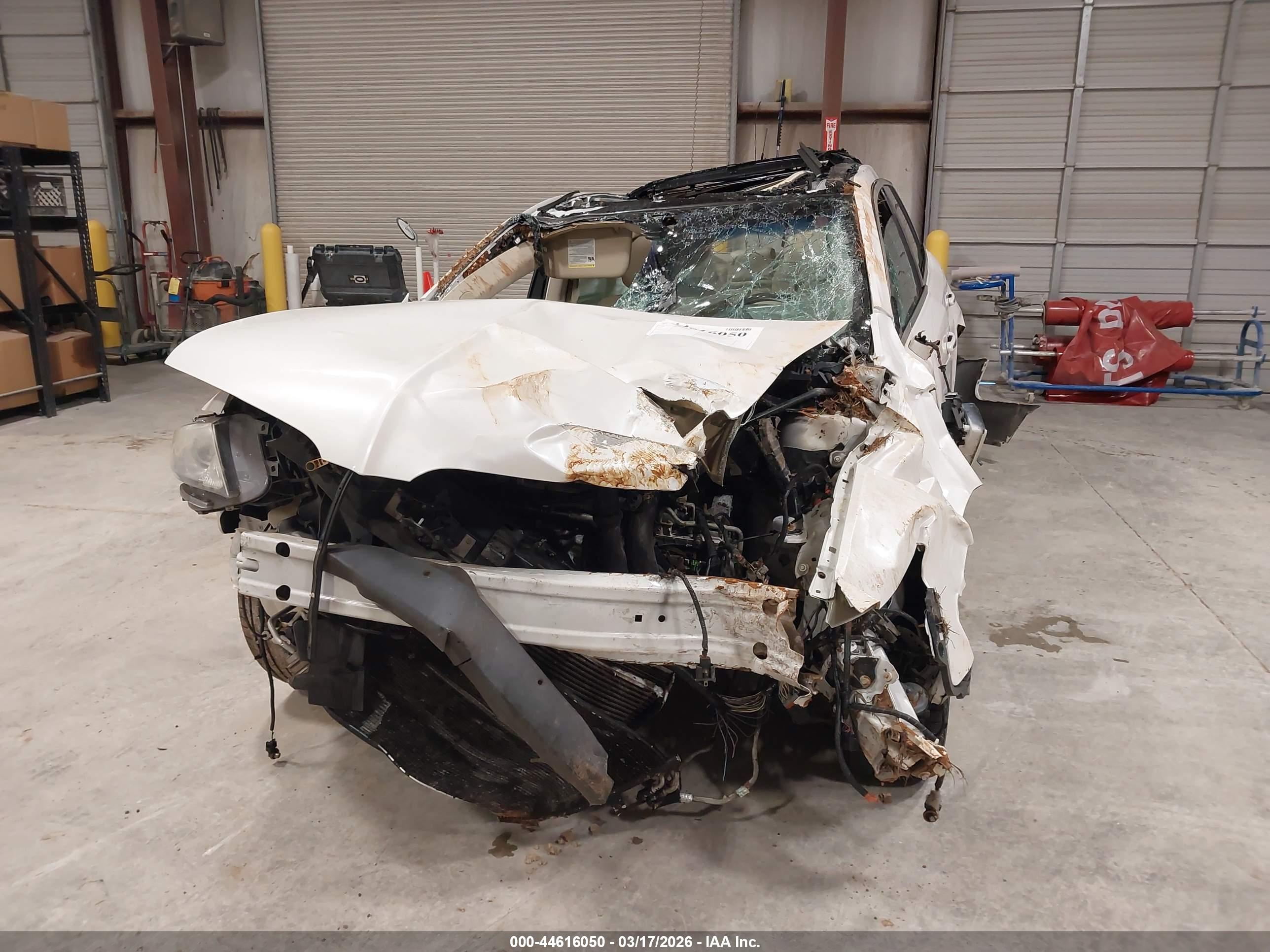 LINCOLN MKT image 6