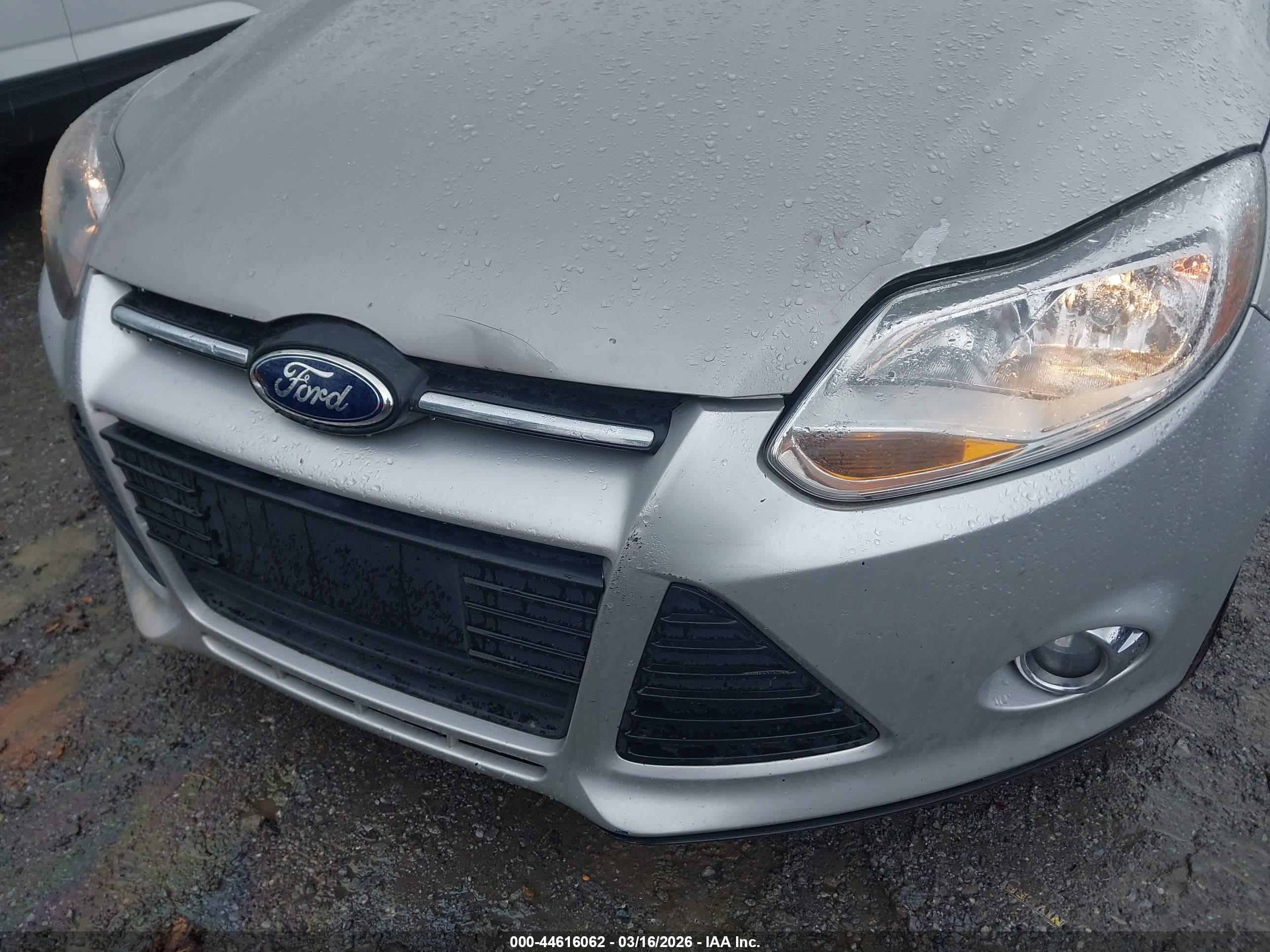 FORD FOCUS image 6