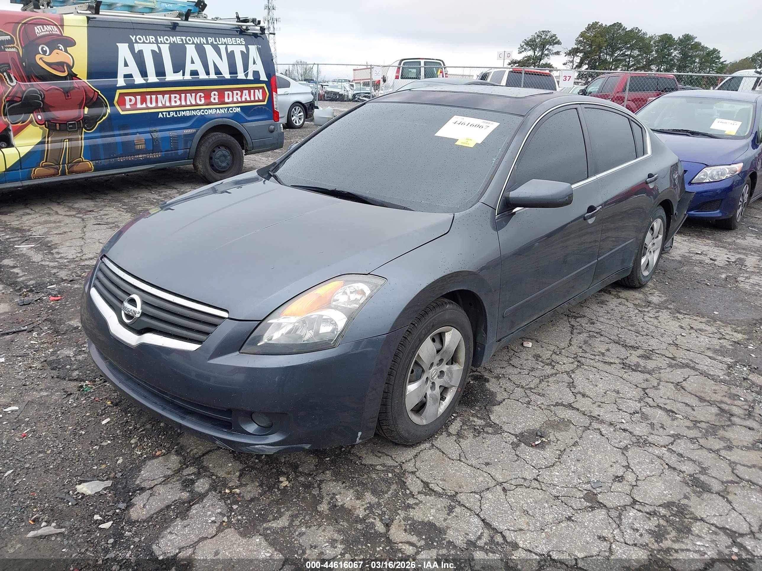 NISSAN ALTIMA image 2