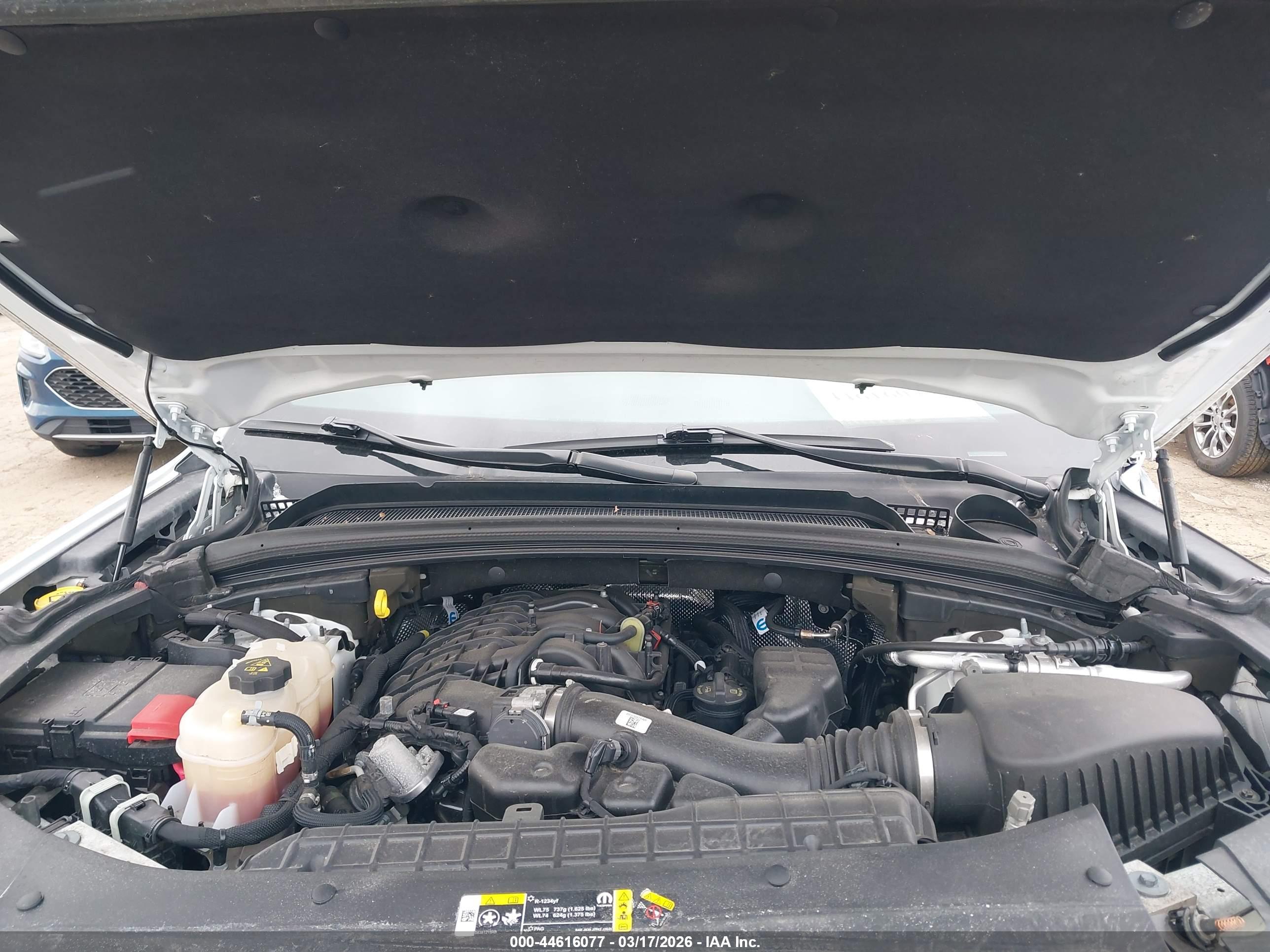 JEEP GRAND image 10