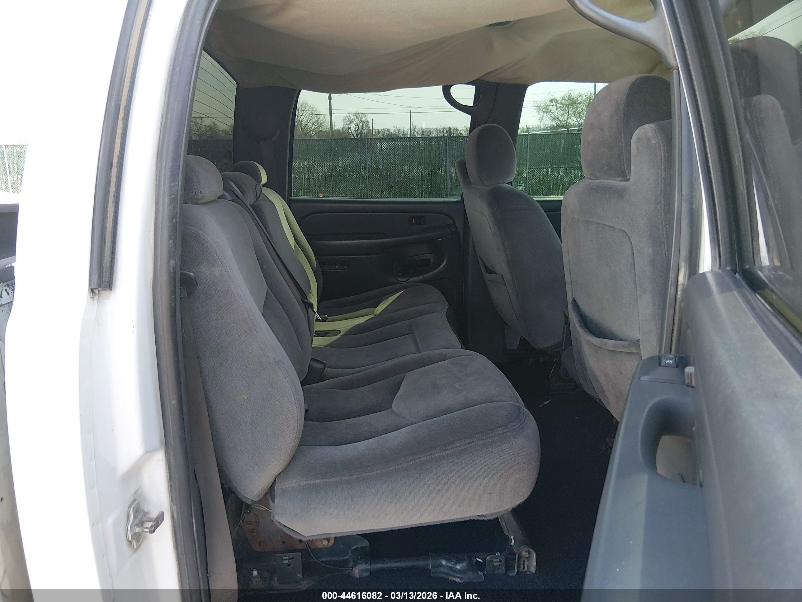 GMC SIERRA image 8
