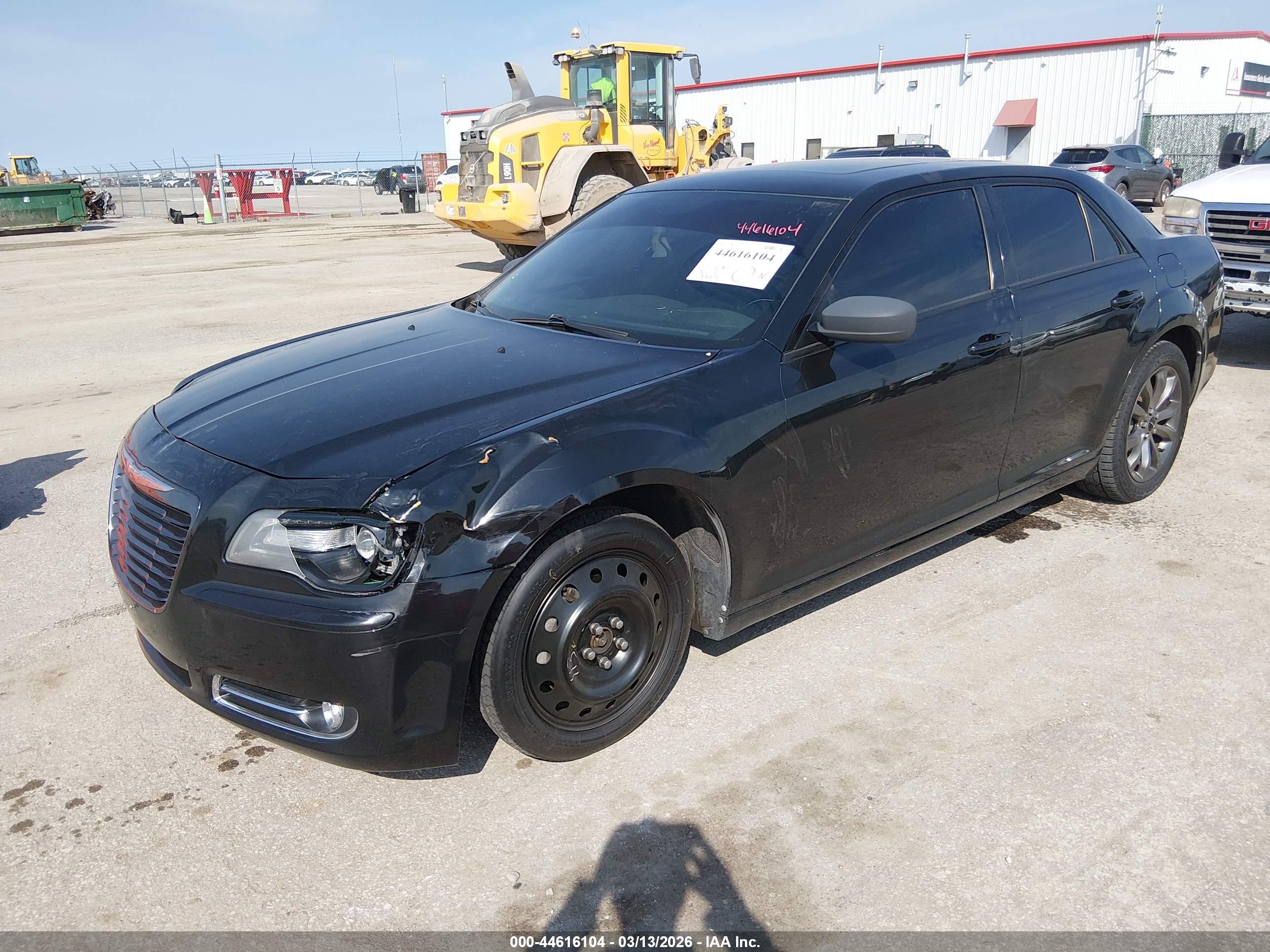 CHRYSLER 300 image 2