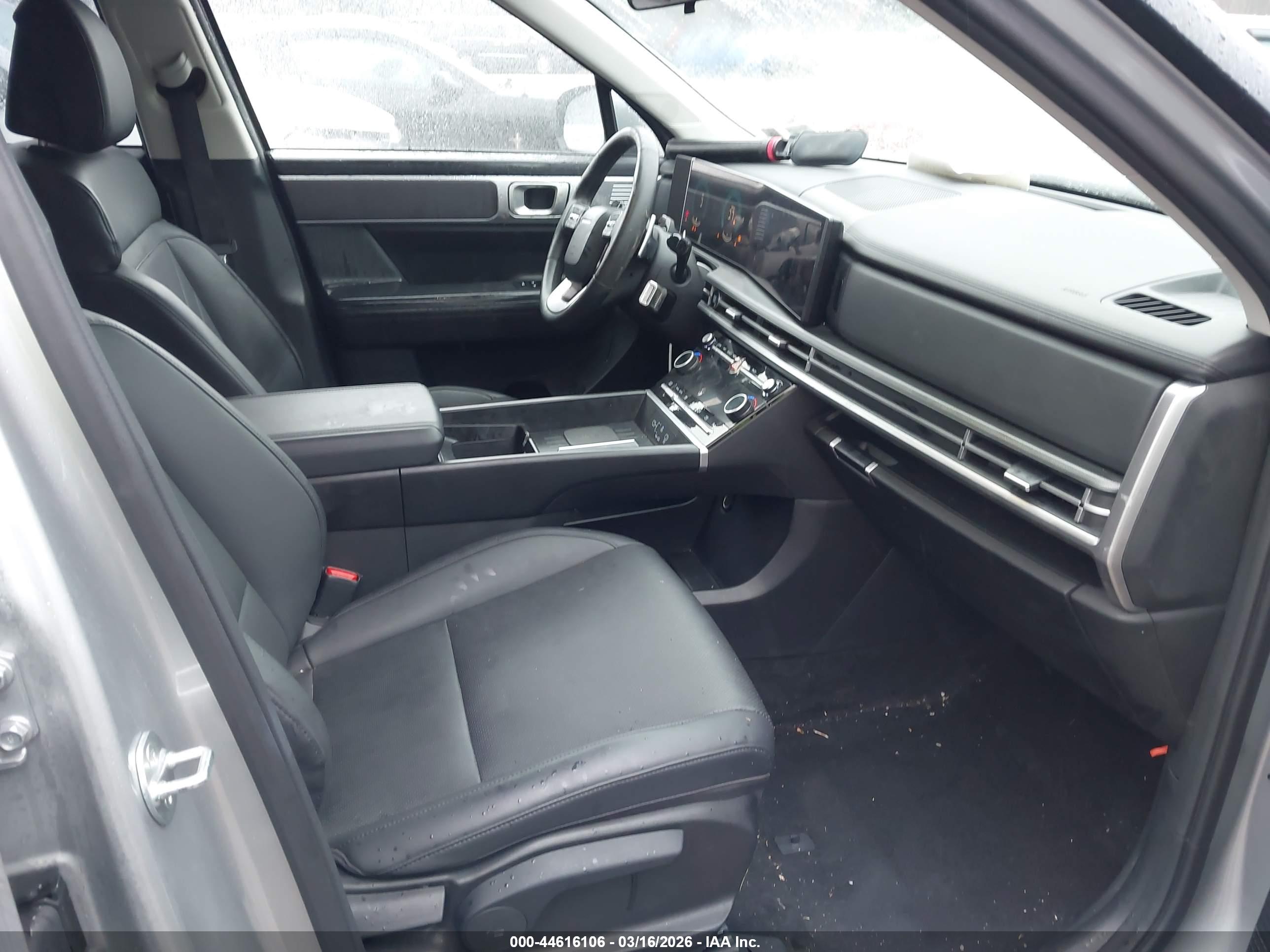 HYUNDAI SANTA image 5