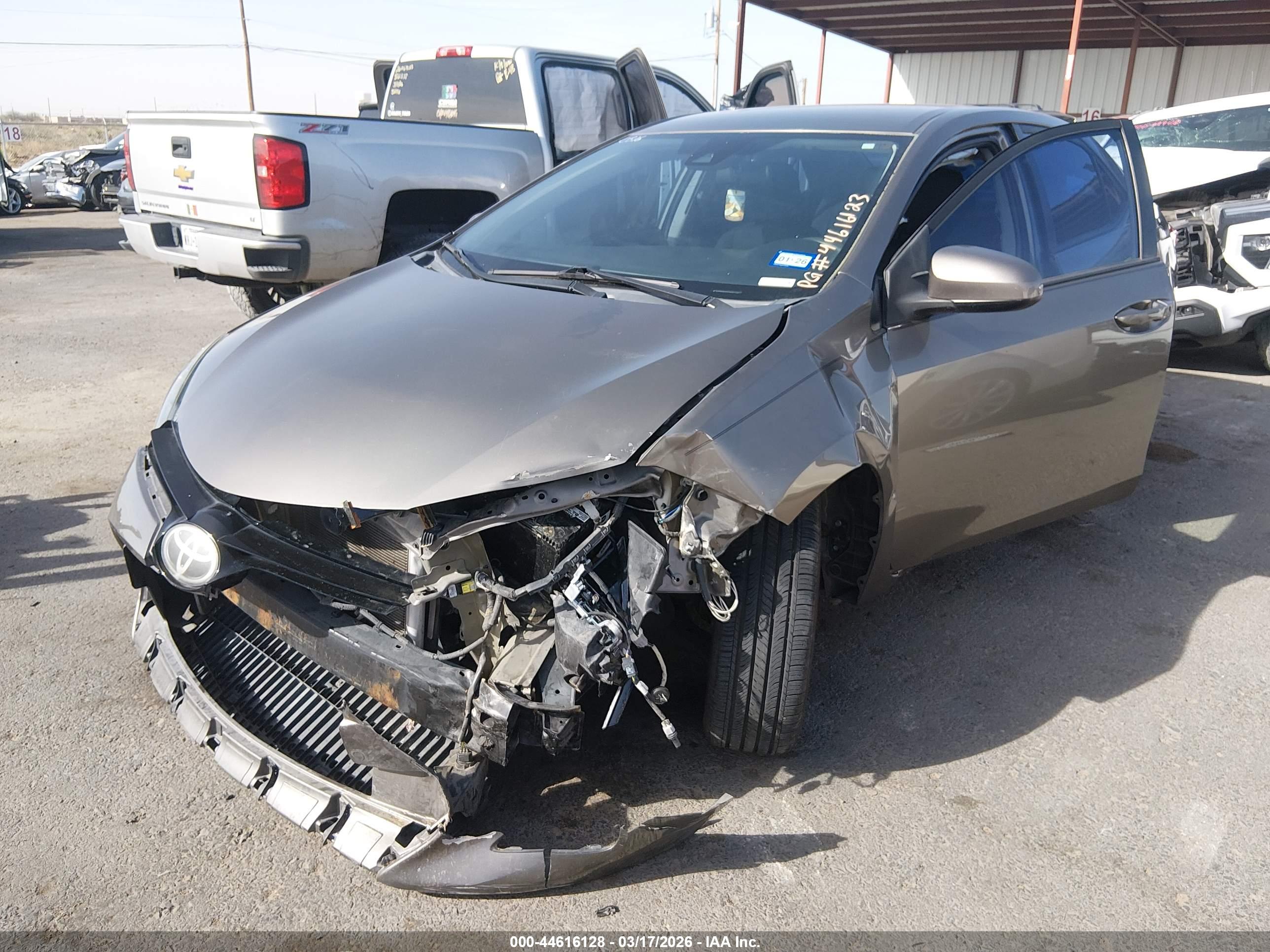 TOYOTA COROLLA image 2