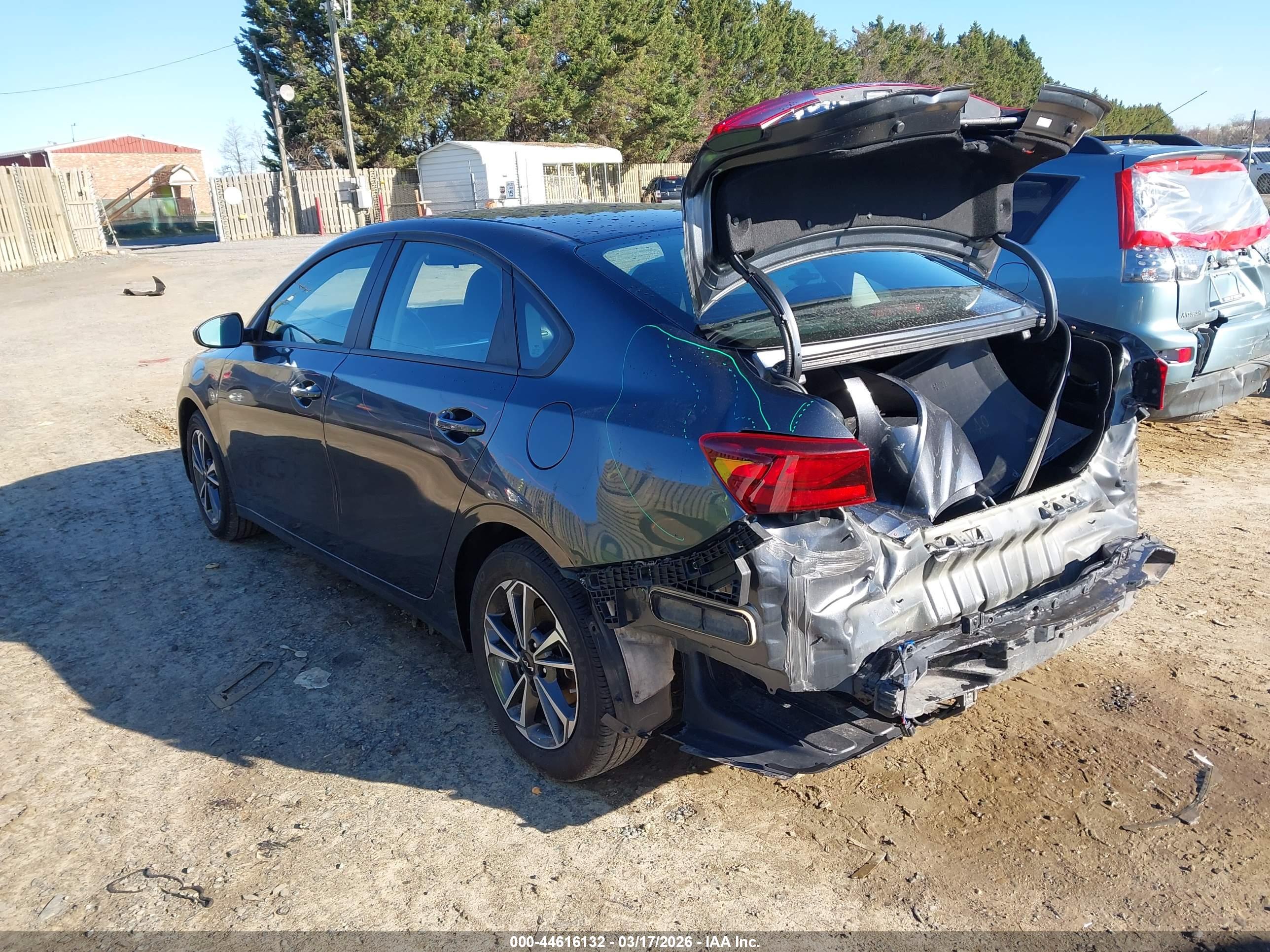 KIA FORTE image 3