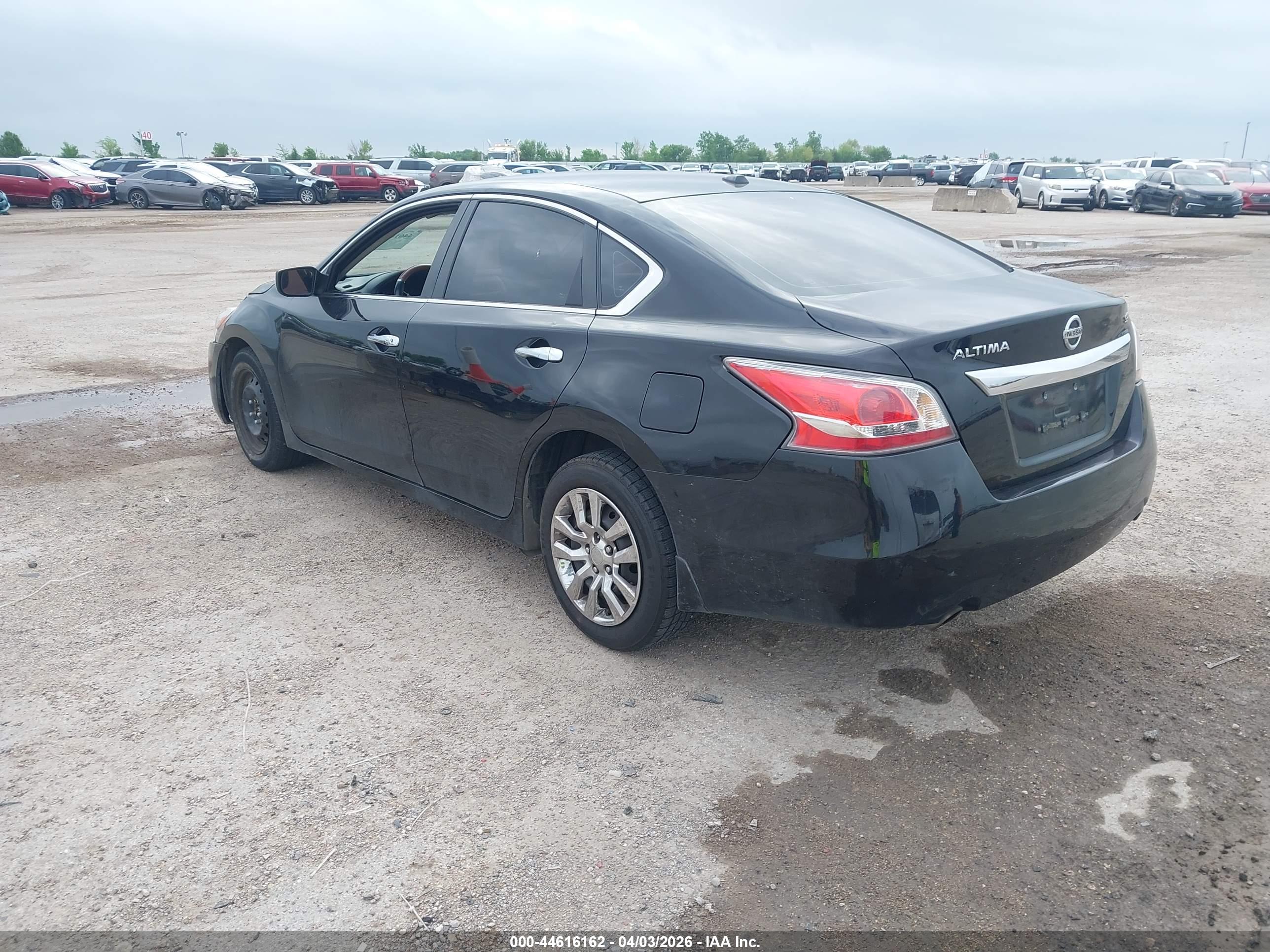 NISSAN ALTIMA image 3