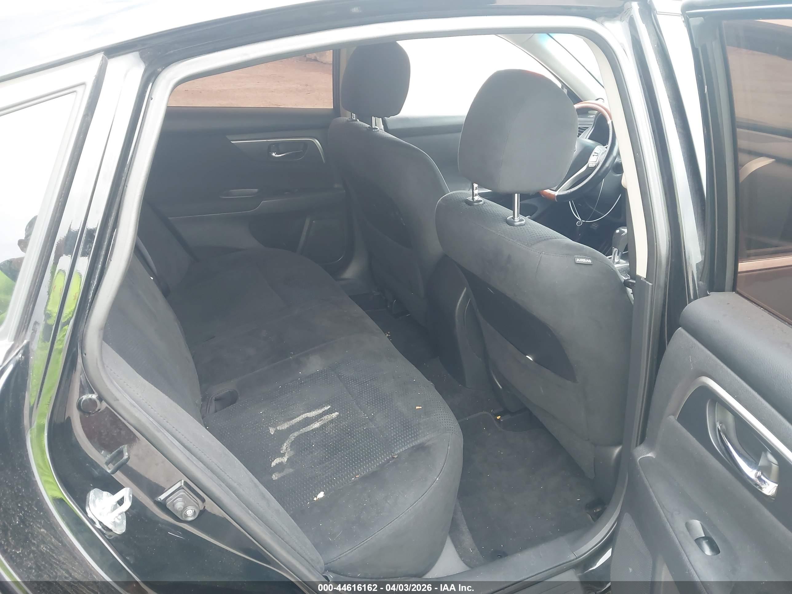 NISSAN ALTIMA image 8