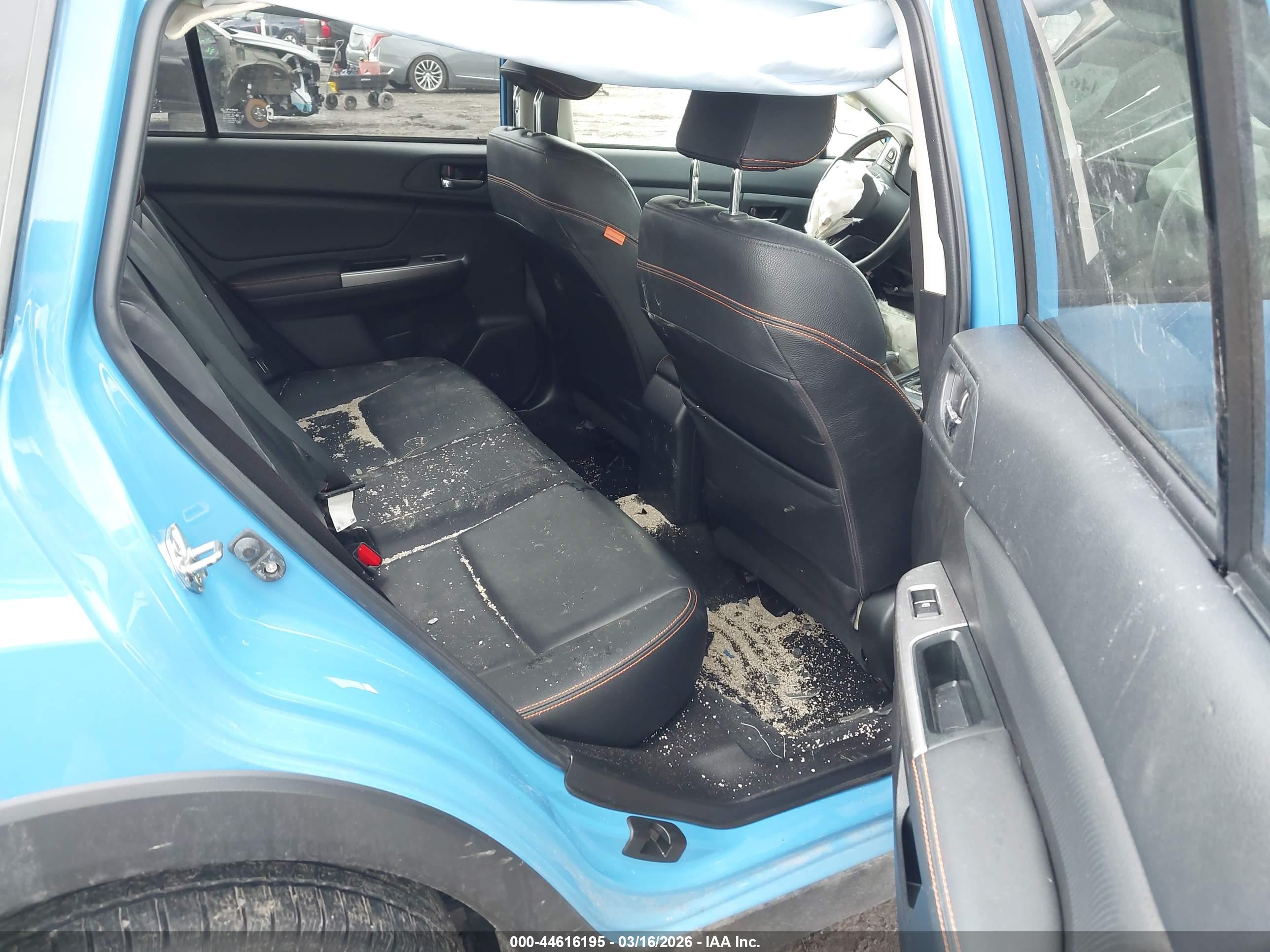 SUBARU CROSSTREK image 8