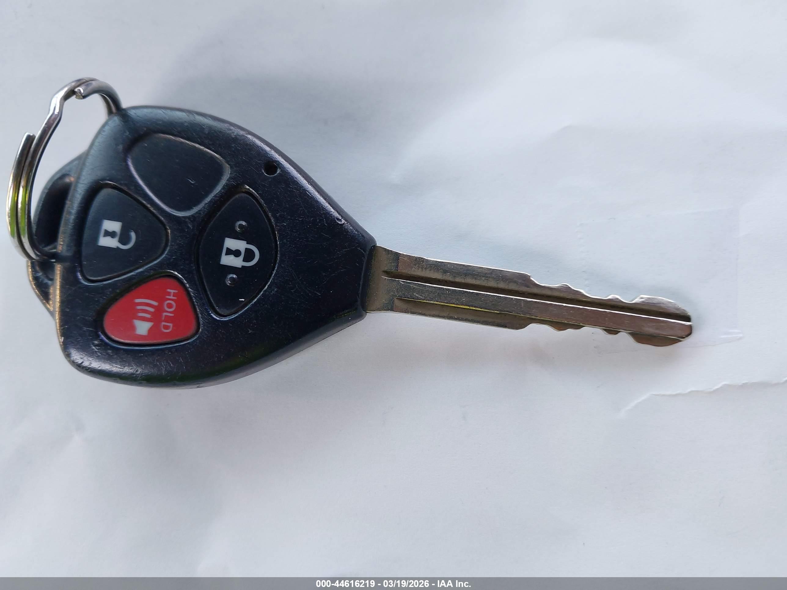 TOYOTA RAV4 image 11