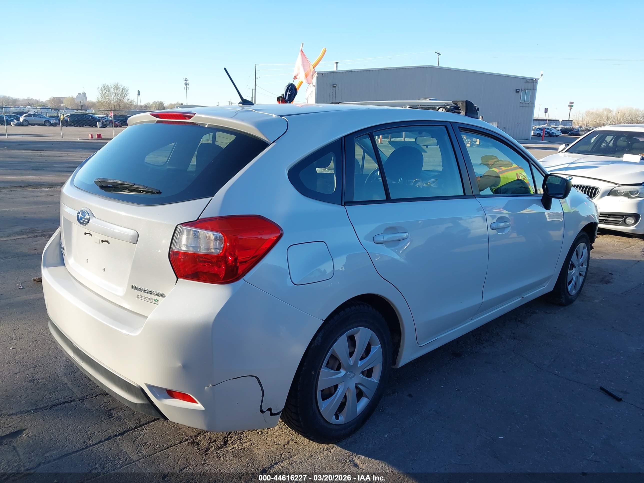 SUBARU IMPREZA image 4