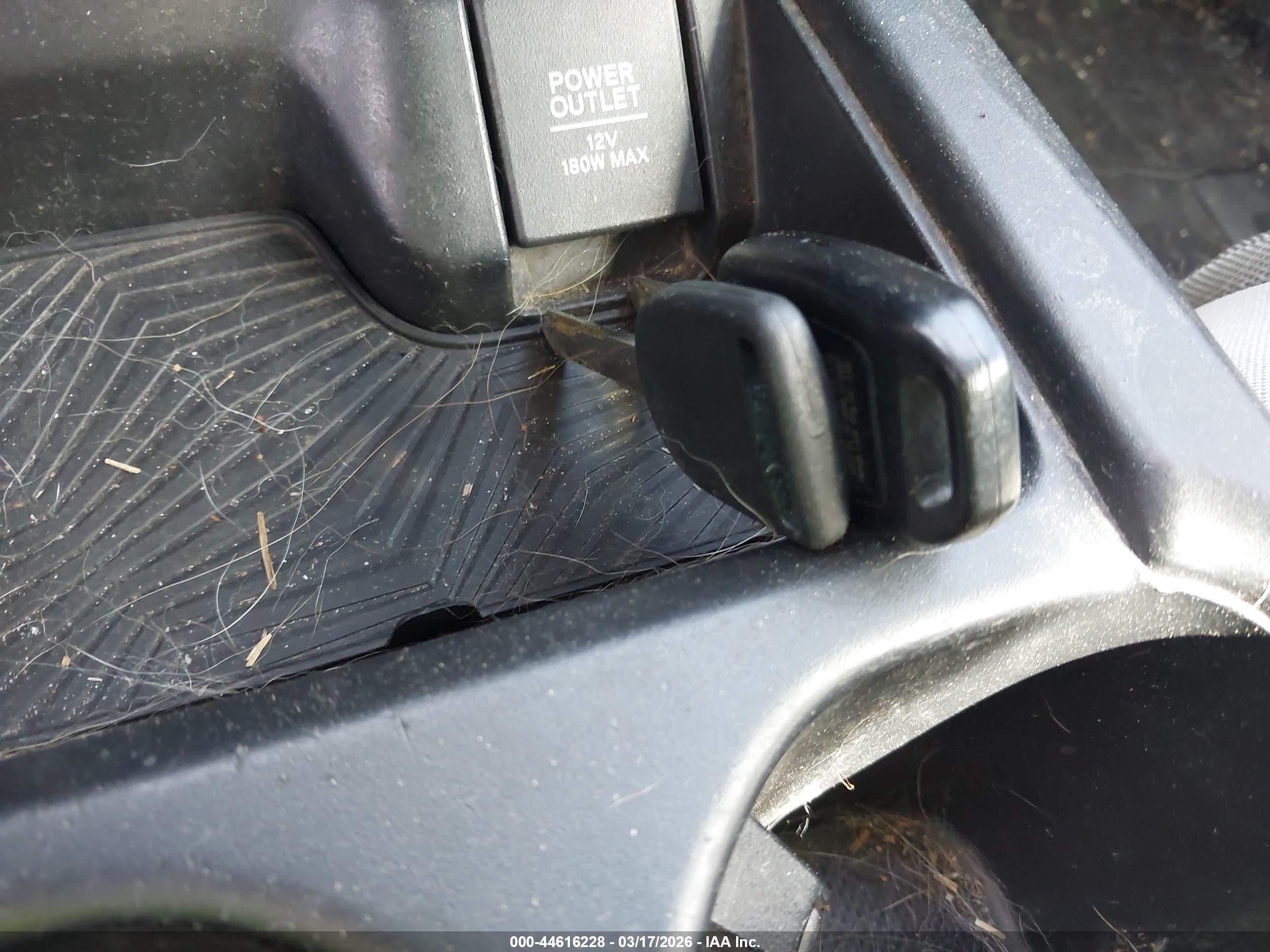 HONDA CR-V image 11