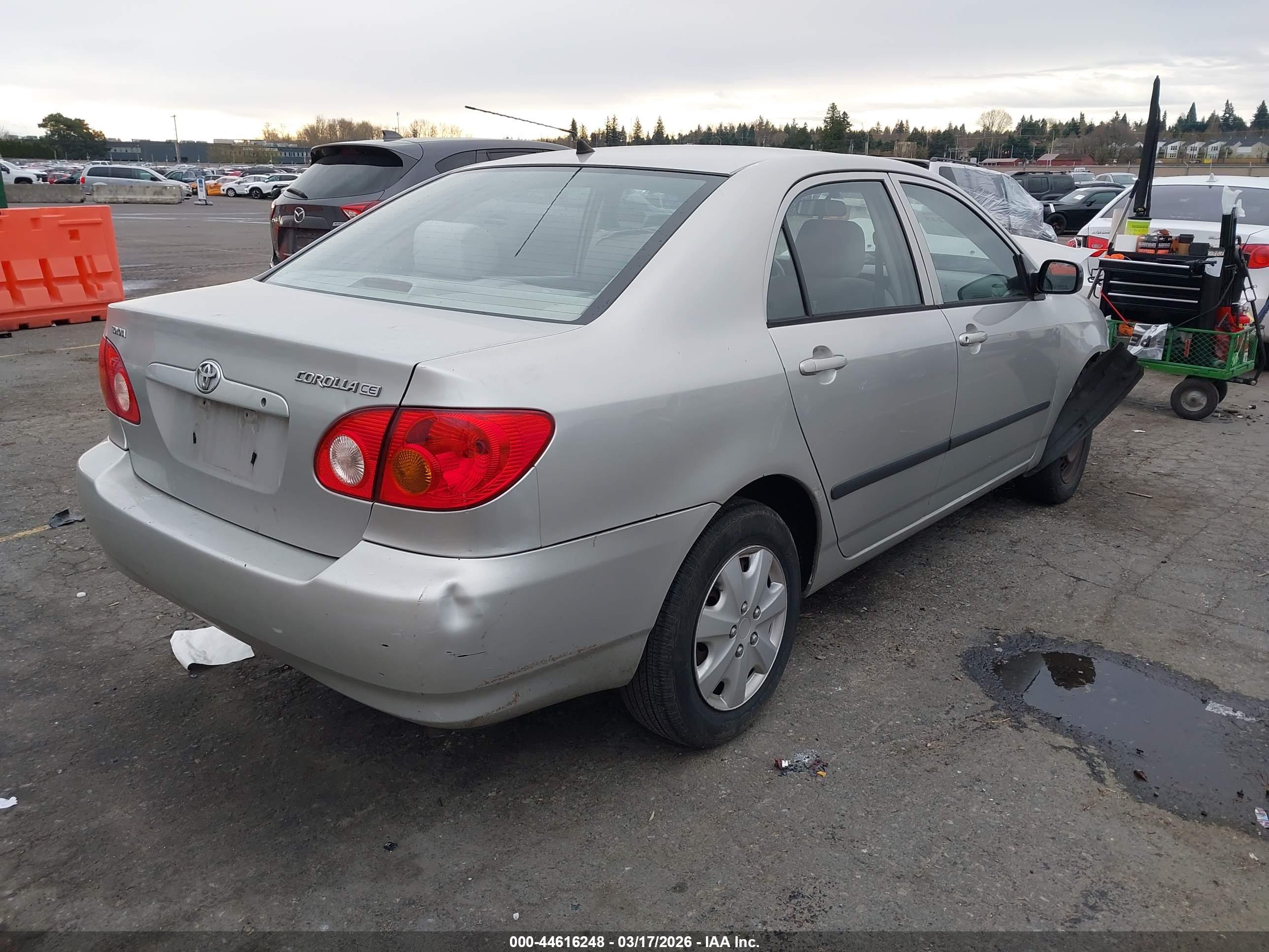 TOYOTA COROLLA image 4