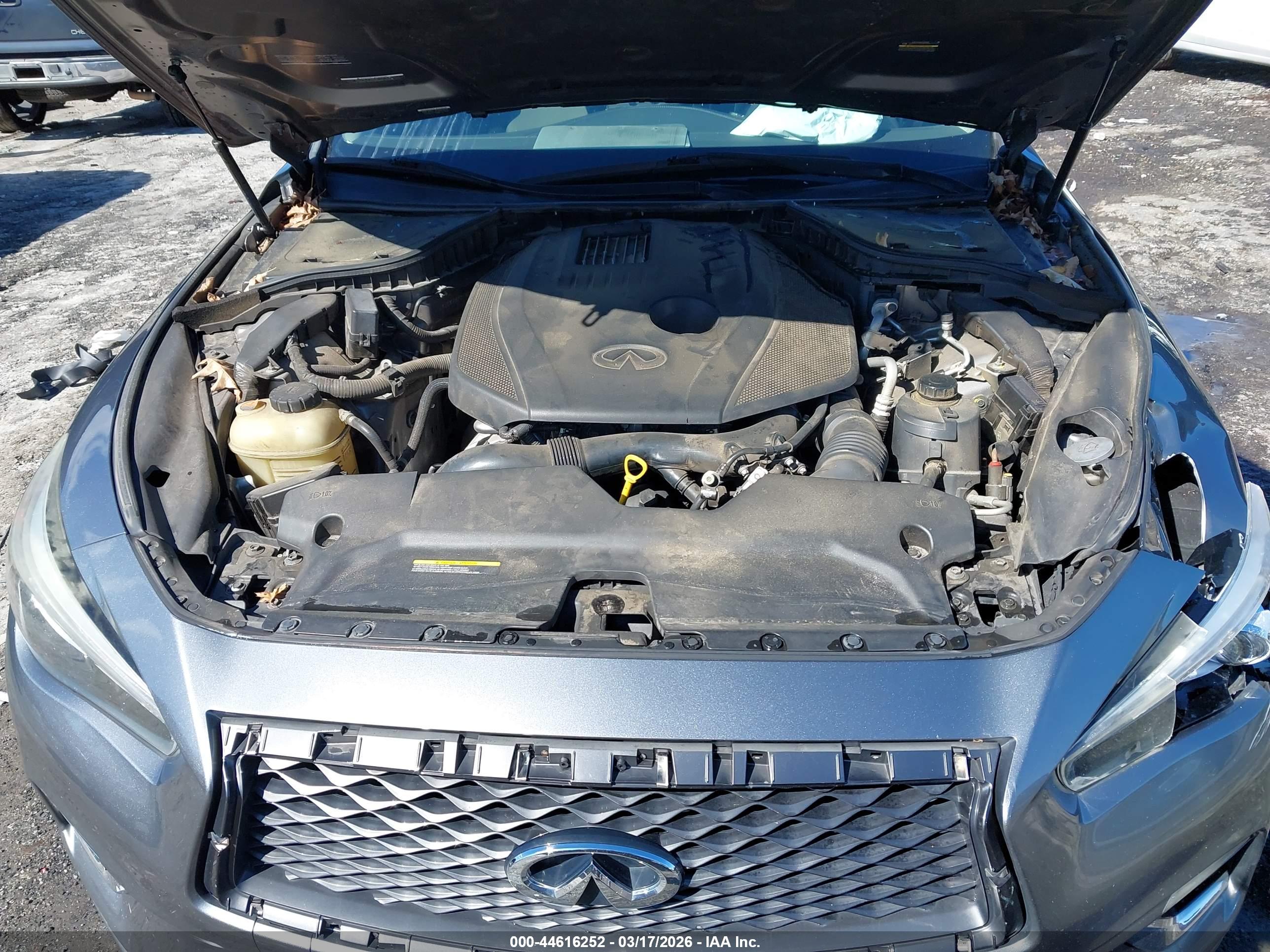 INFINITI Q50 image 10