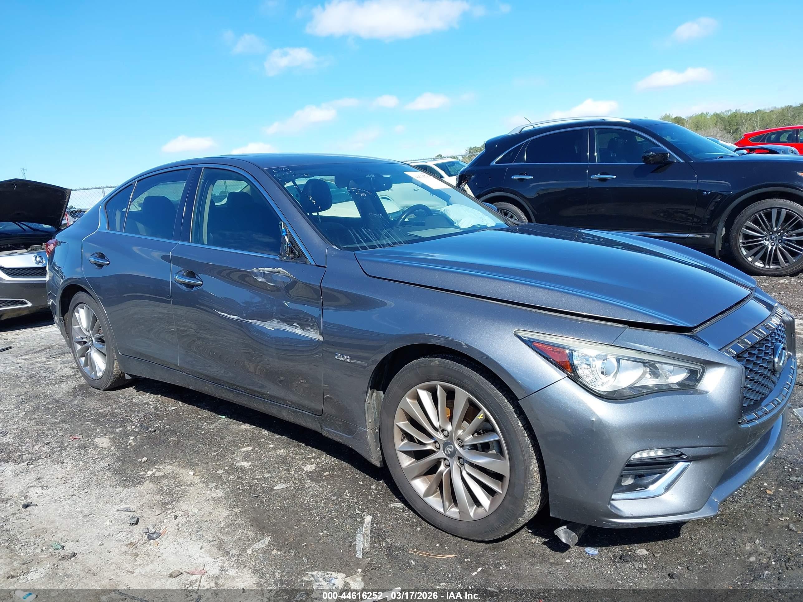 INFINITI Q50 image 6