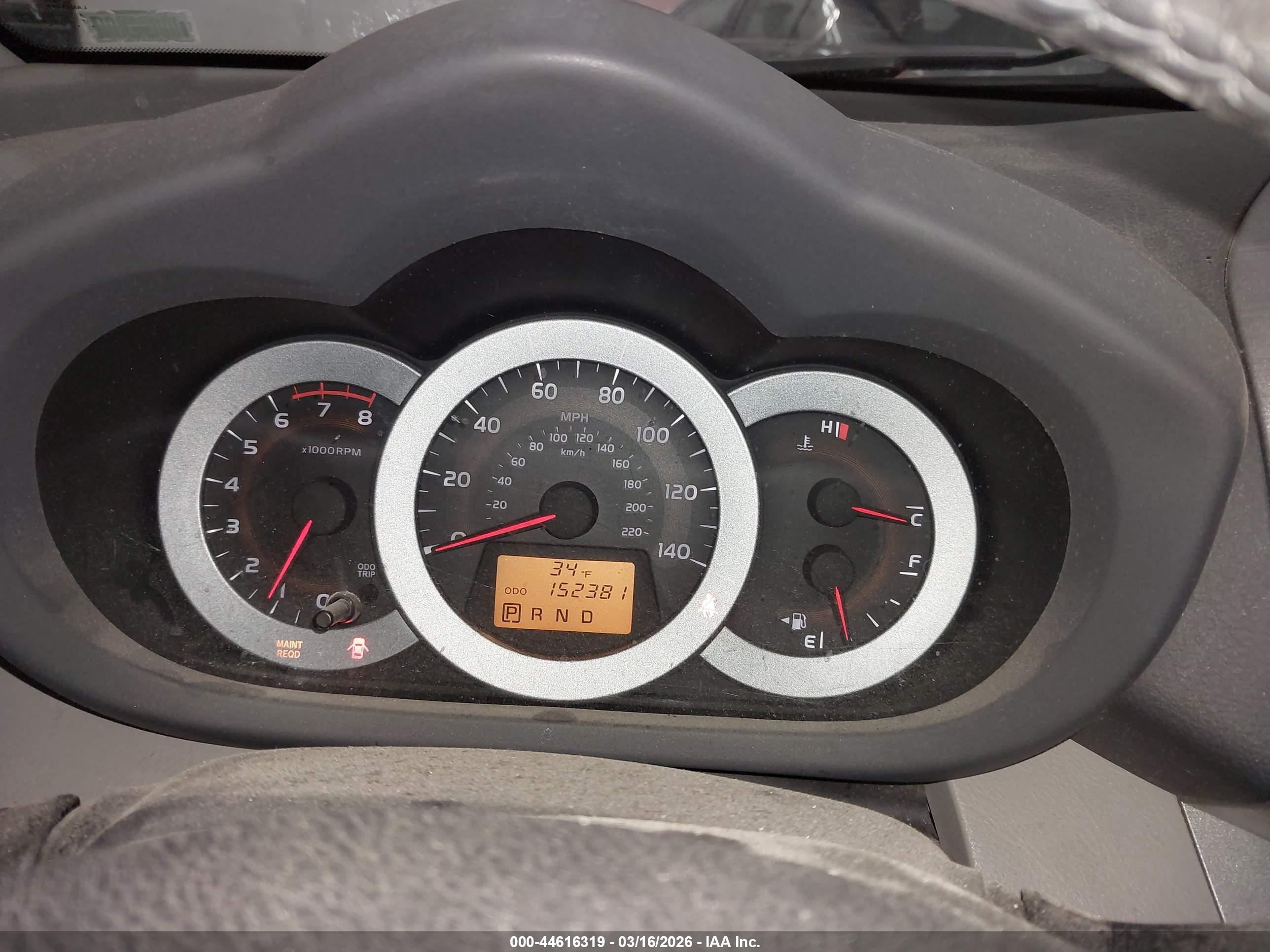 TOYOTA RAV4 image 7