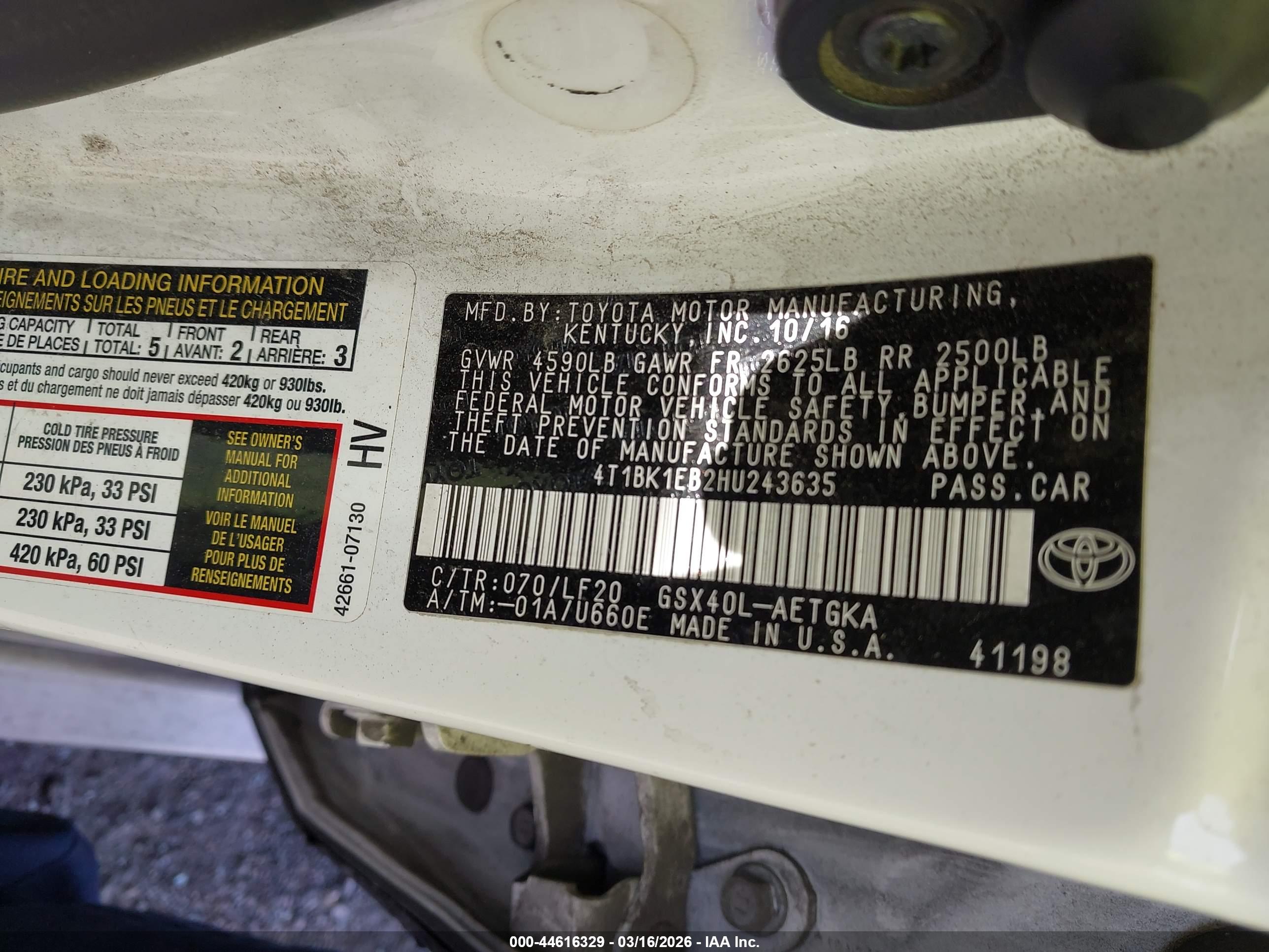 TOYOTA AVALON image 9