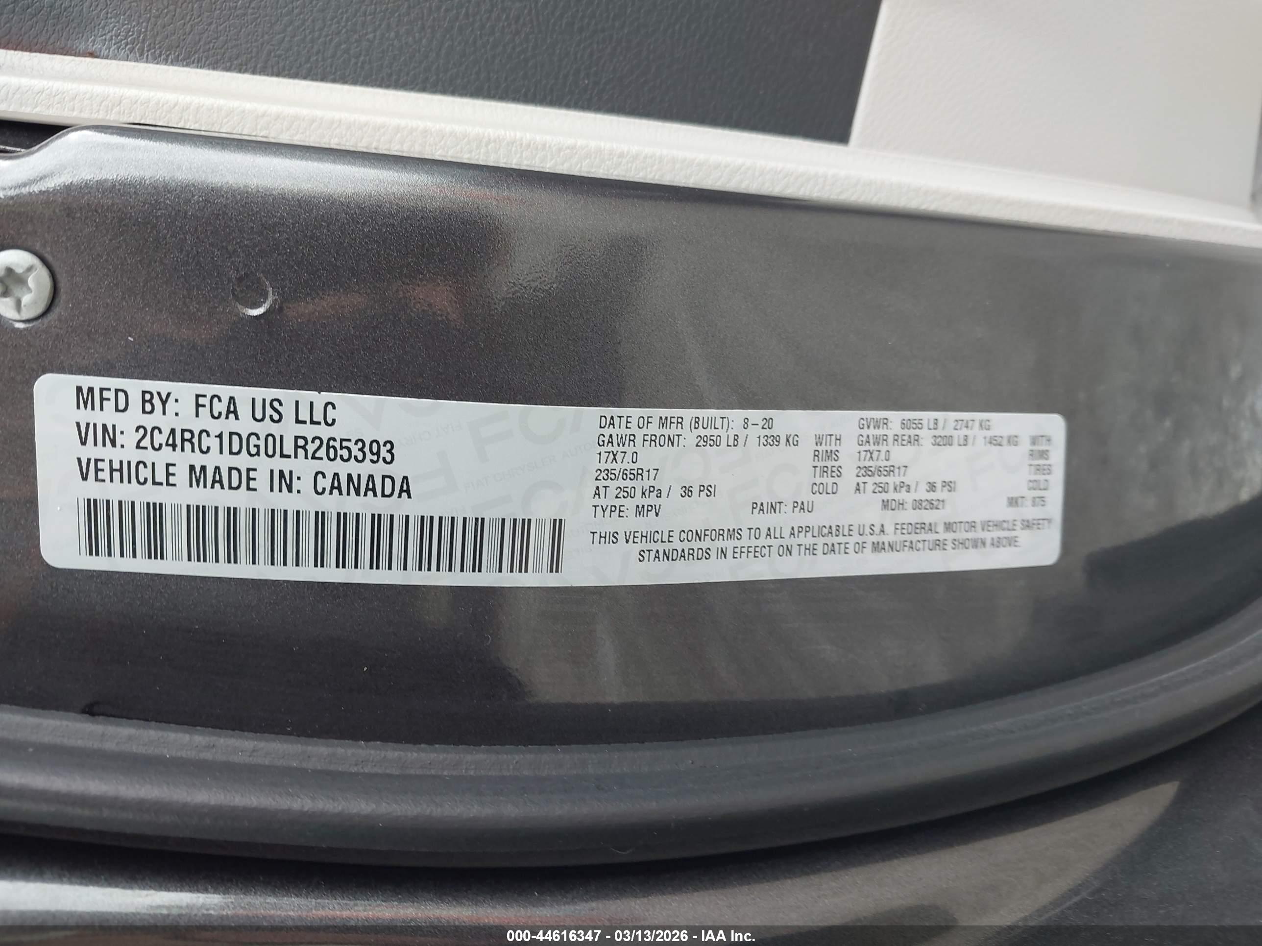 CHRYSLER VOYAGER image 9