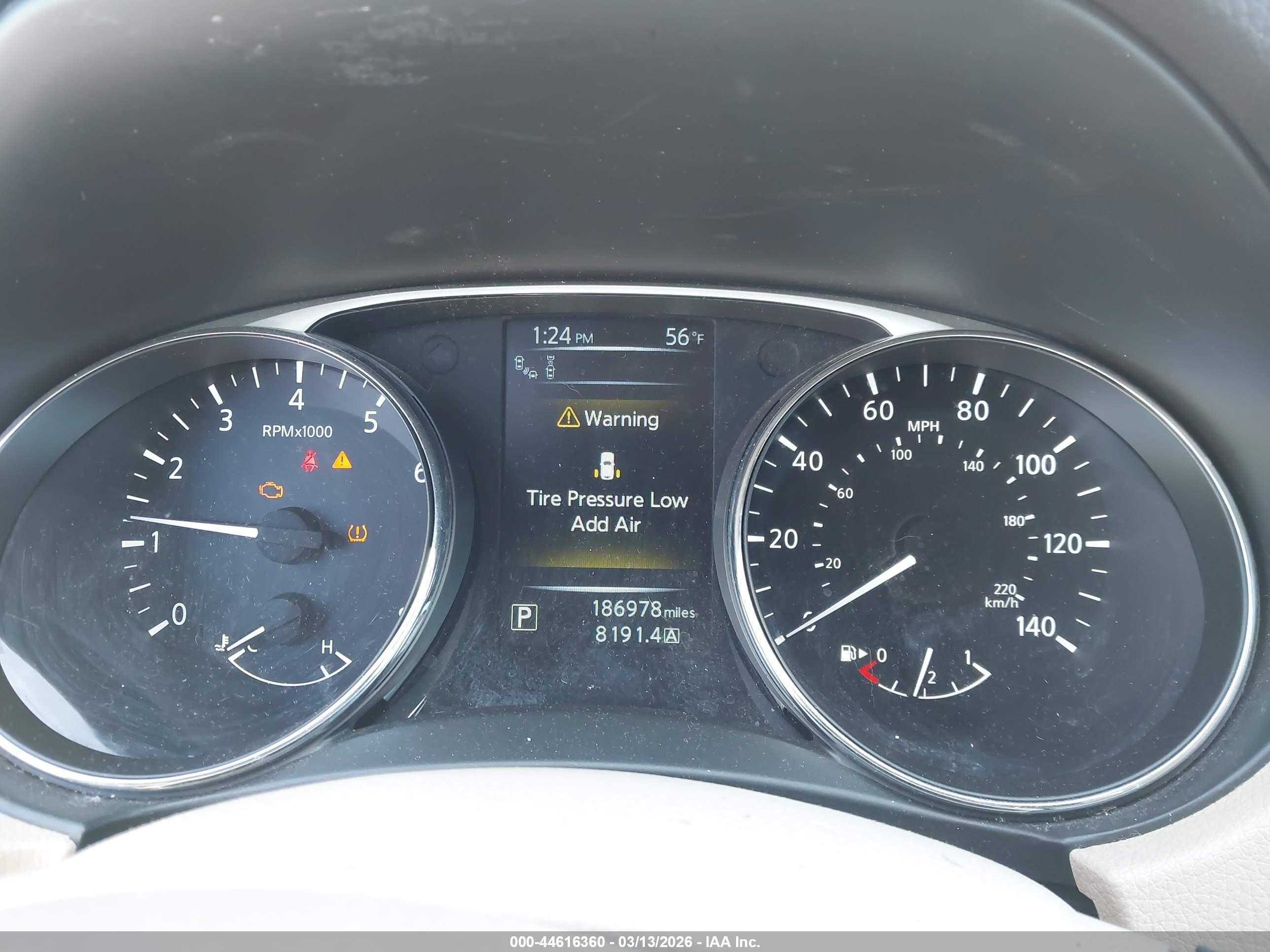 NISSAN ROGUE image 7