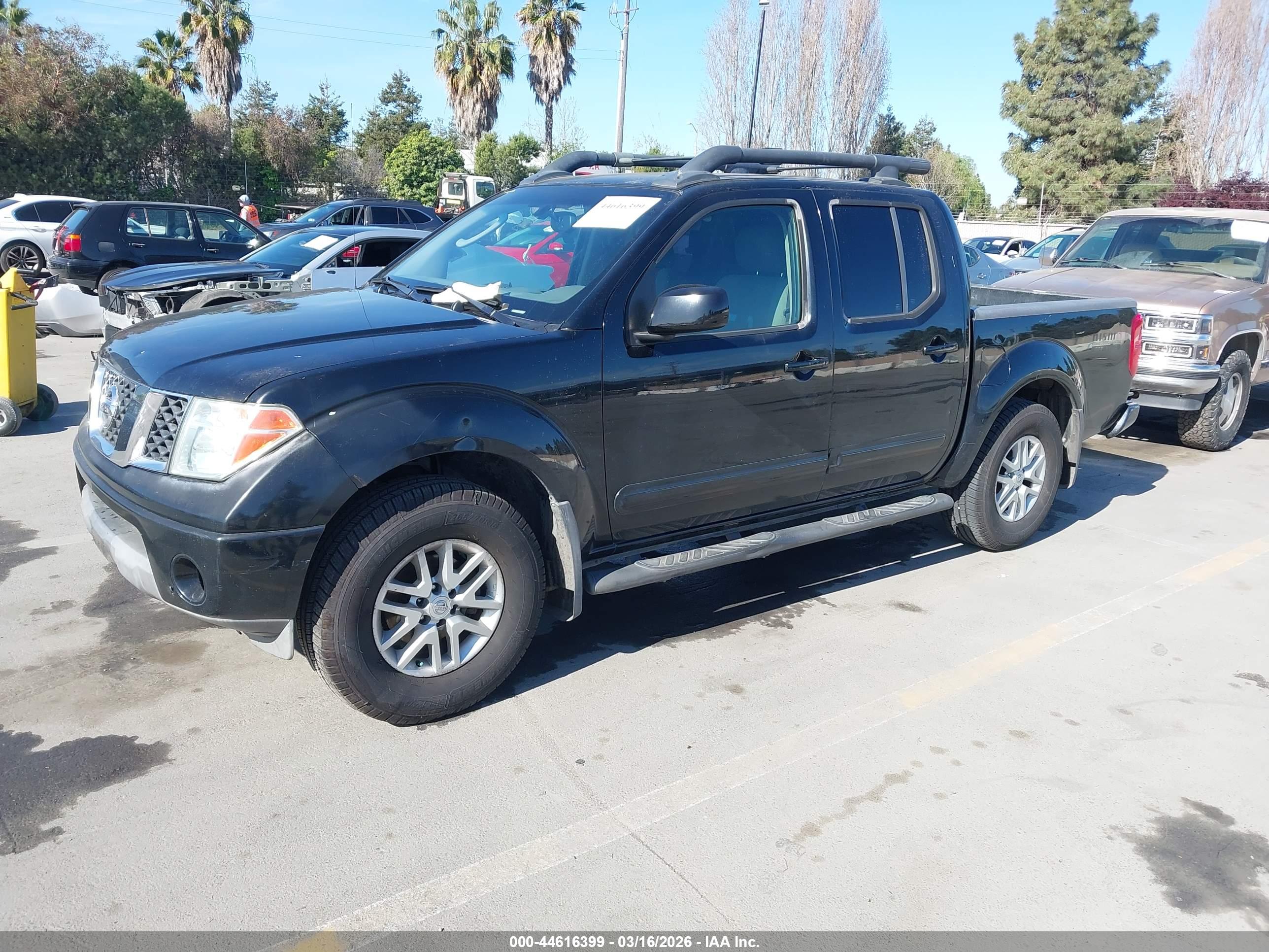 NISSAN FRONTIER image 2