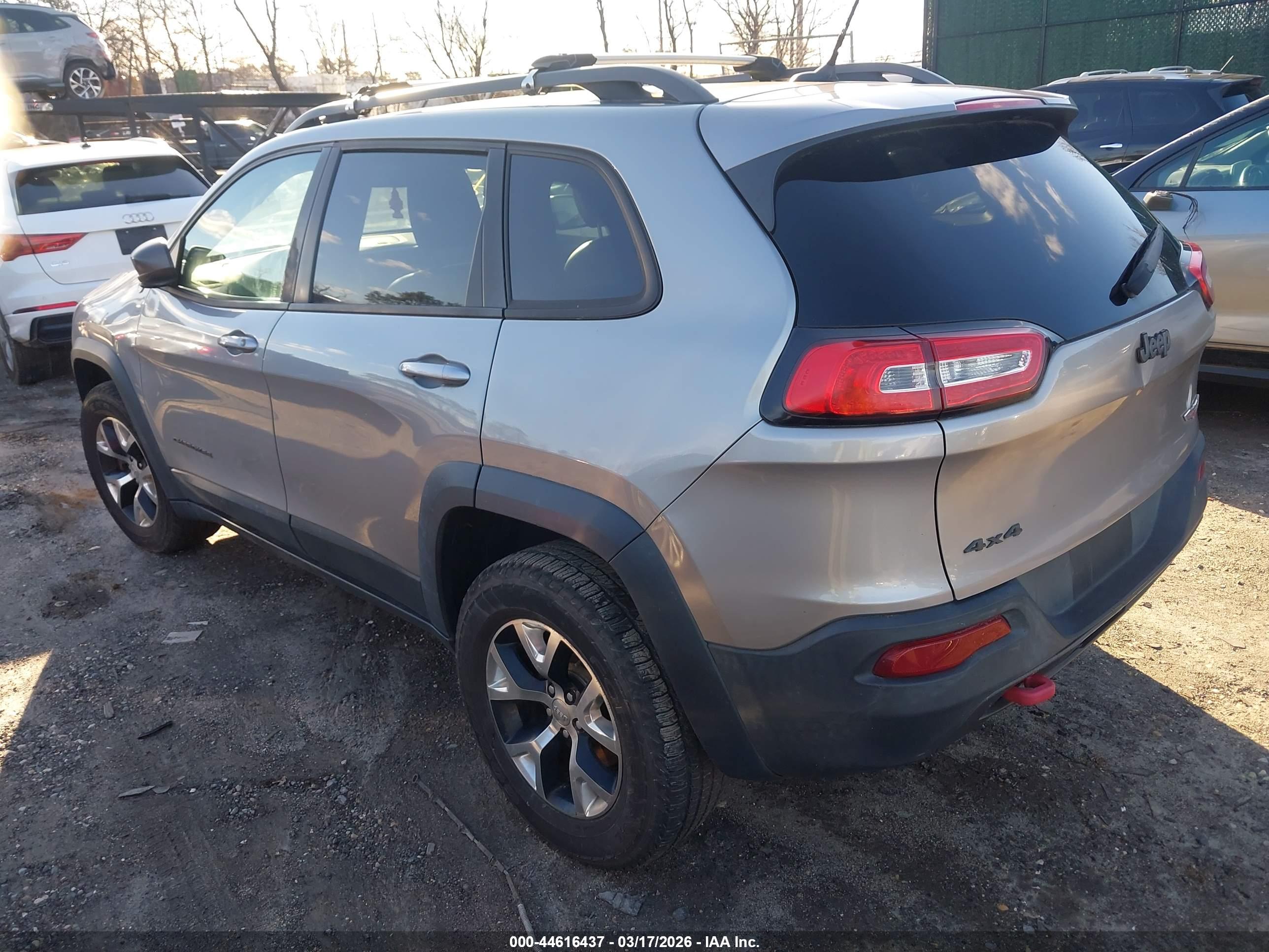 JEEP CHEROKEE image 3