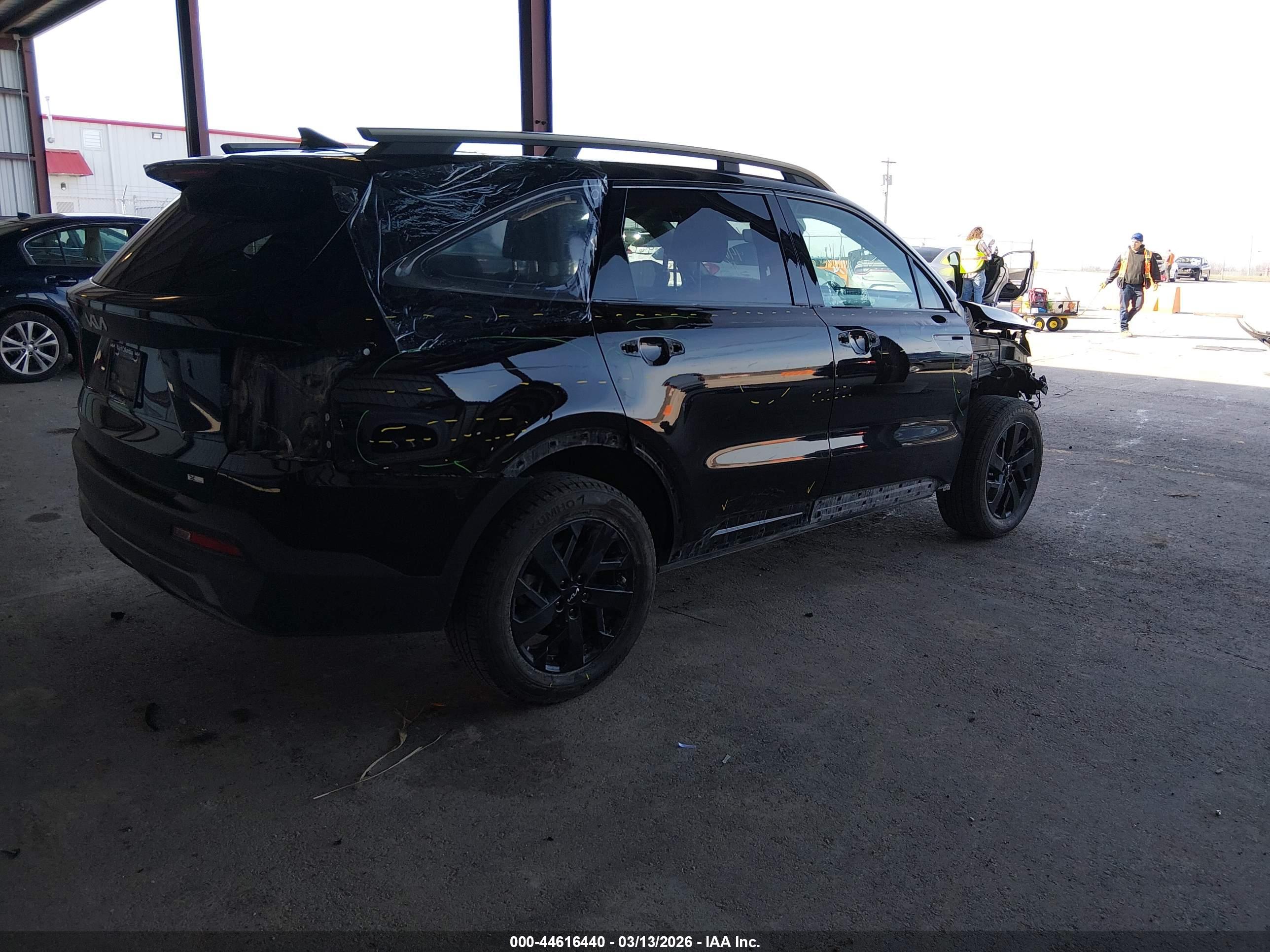 KIA SORENTO image 4