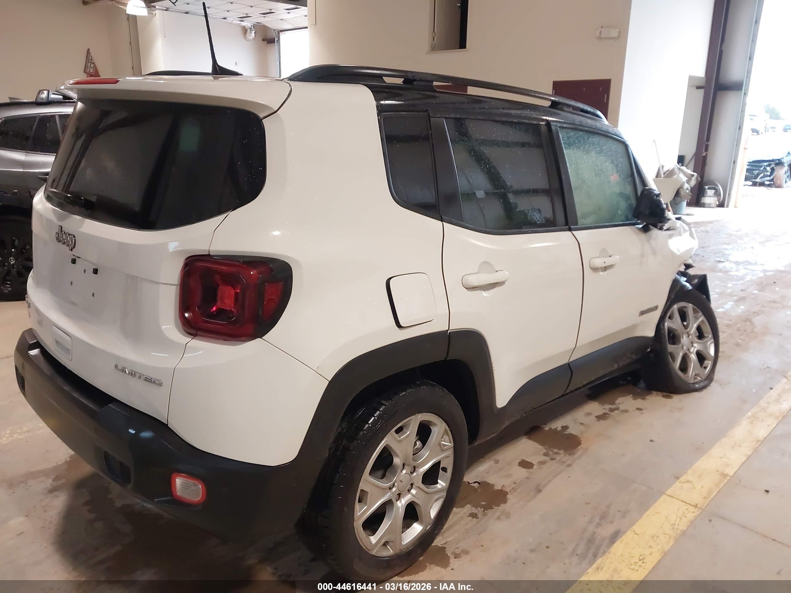 JEEP RENEGADE image 4