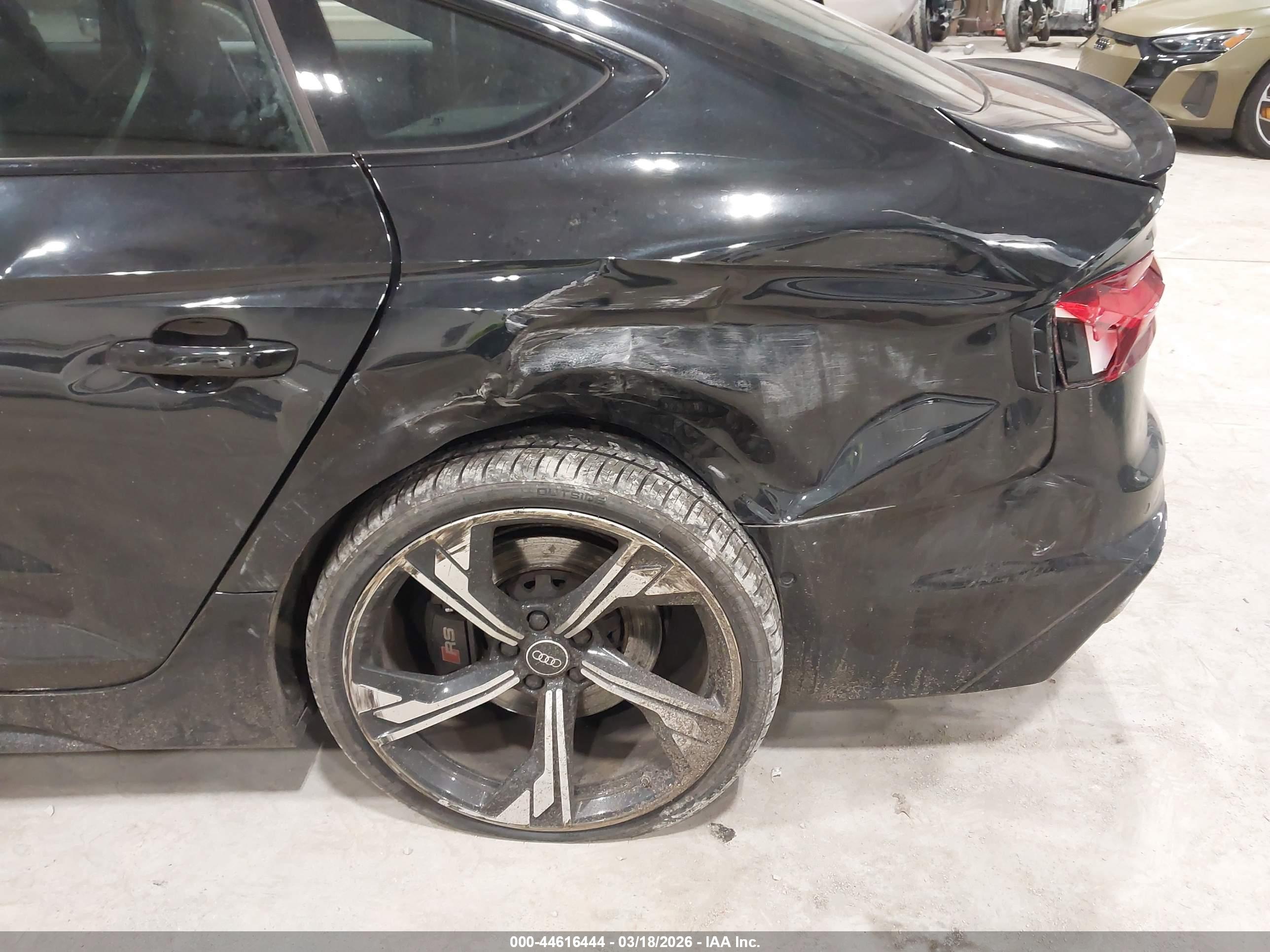 AUDI RS image 6