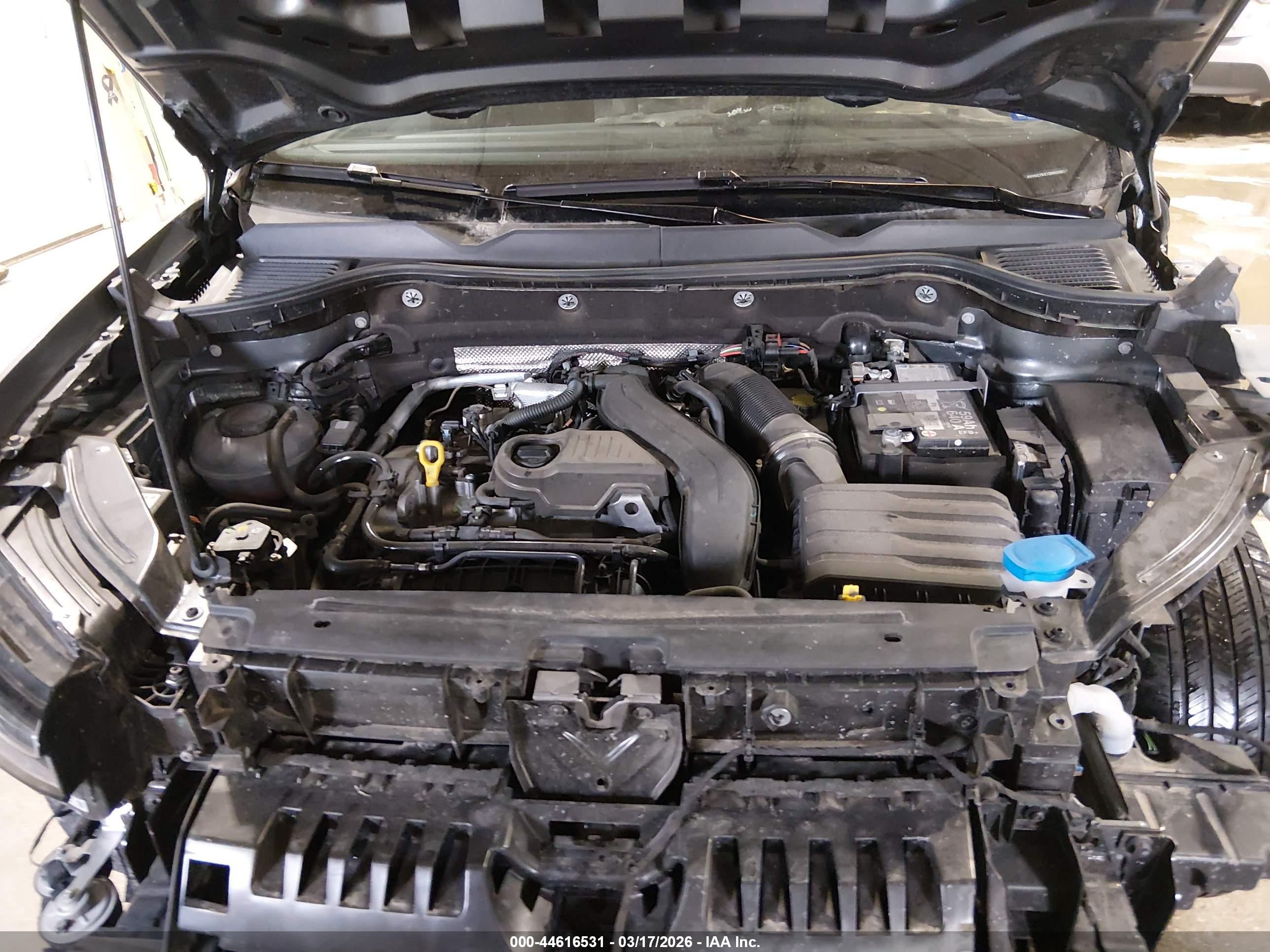 VOLKSWAGEN TAOS image 10