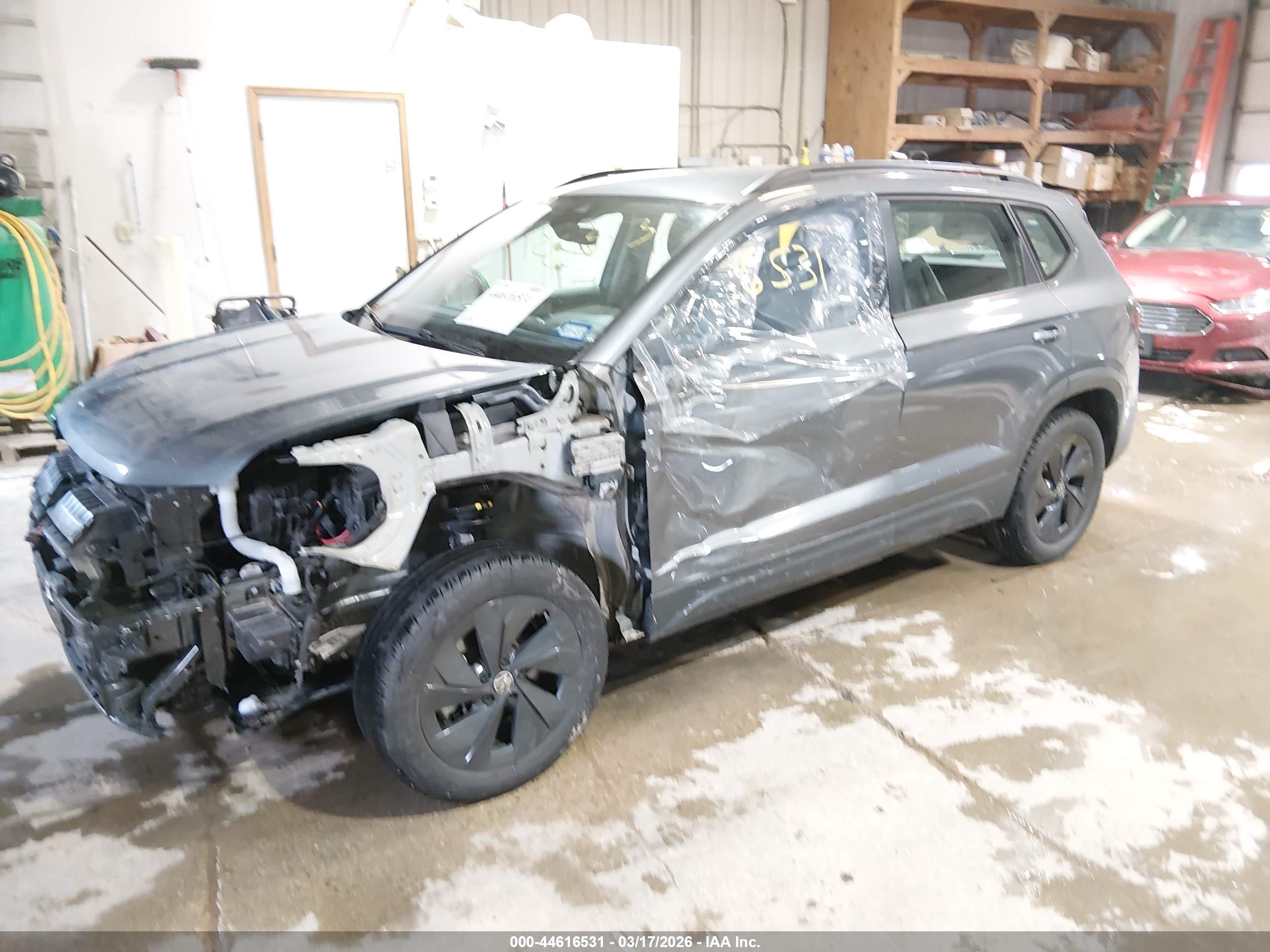 VOLKSWAGEN TAOS image 6