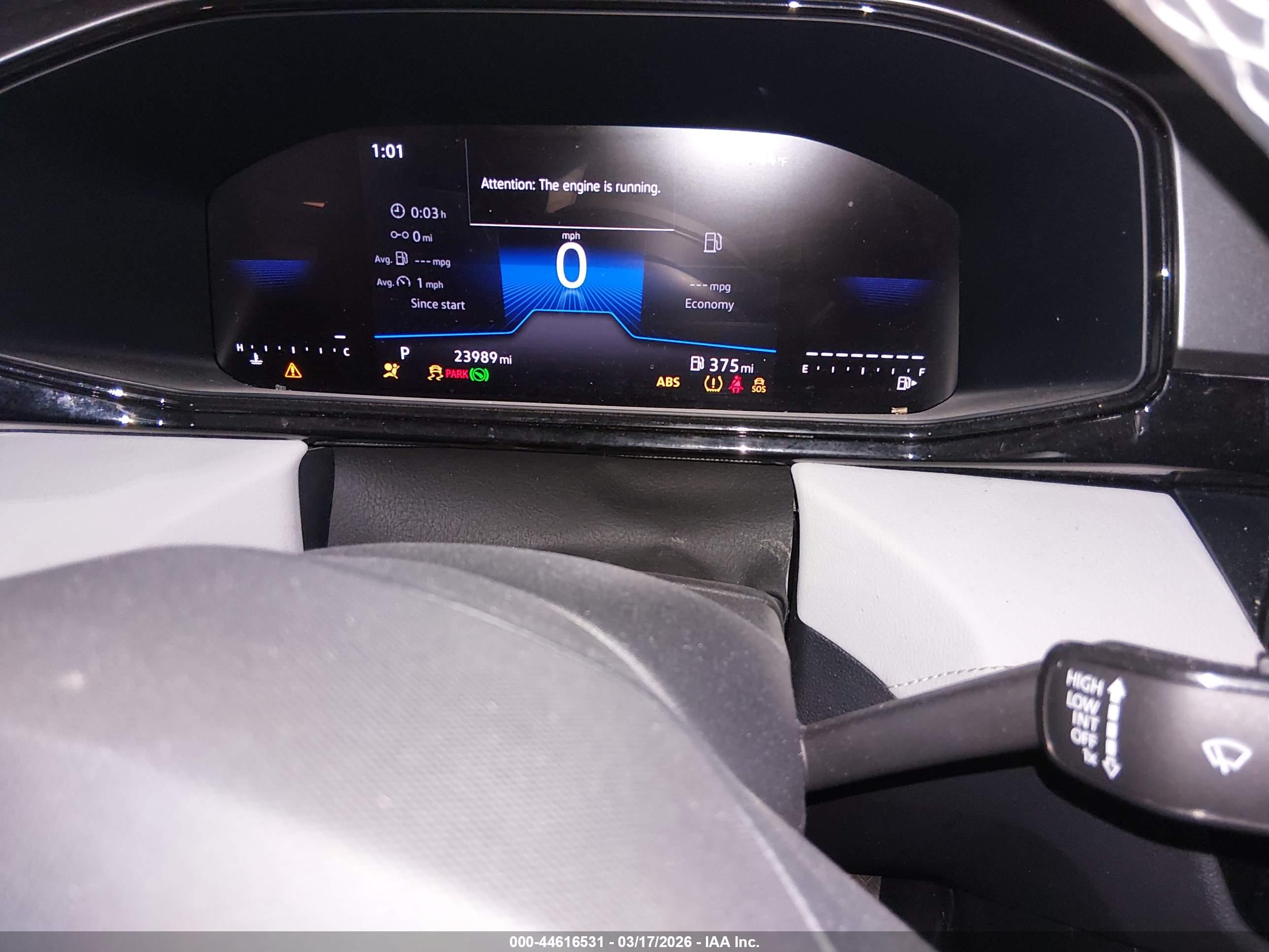 VOLKSWAGEN TAOS image 7